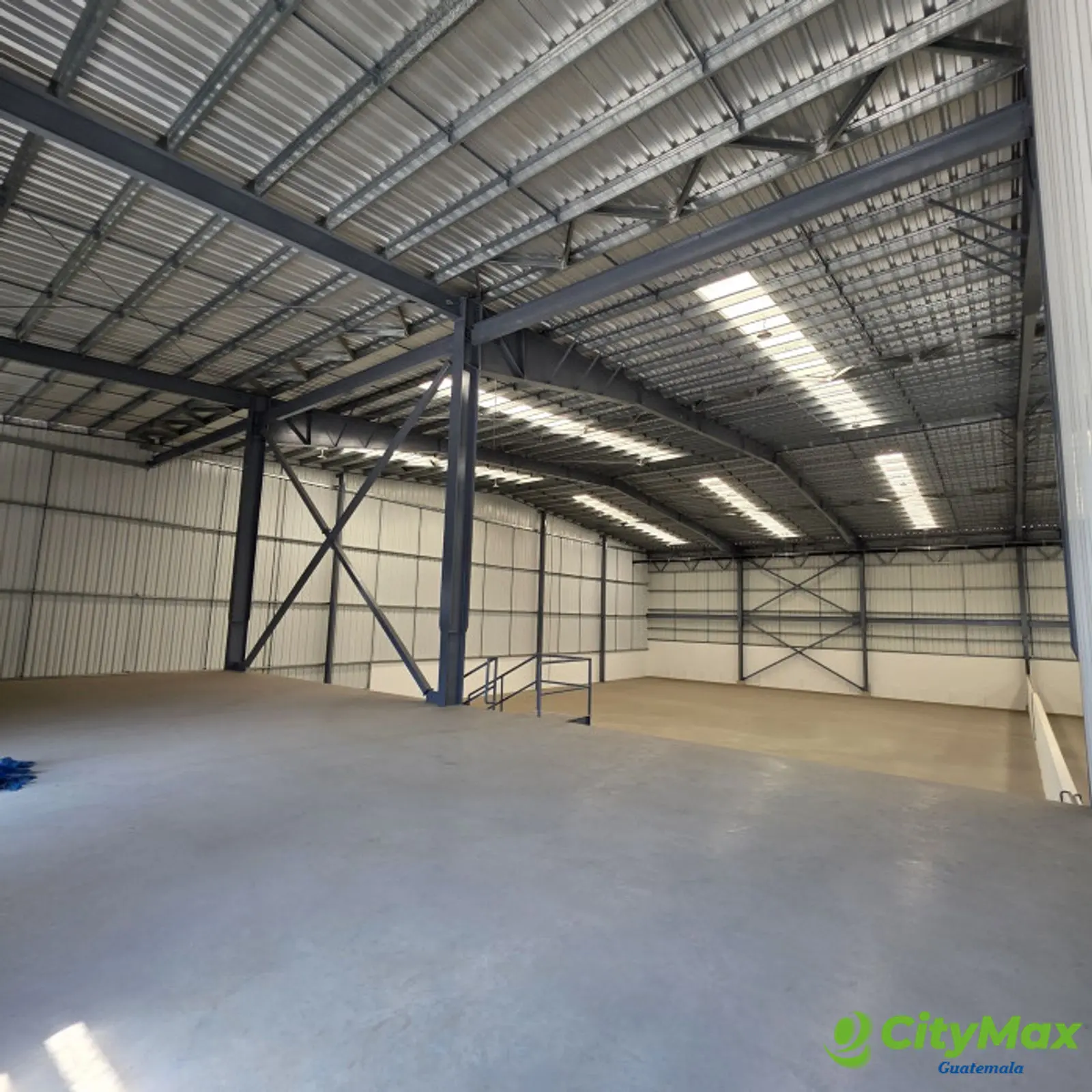En Venta Ofibodega 2722Mts en Carretera Amatitlan-Palin - foto 13