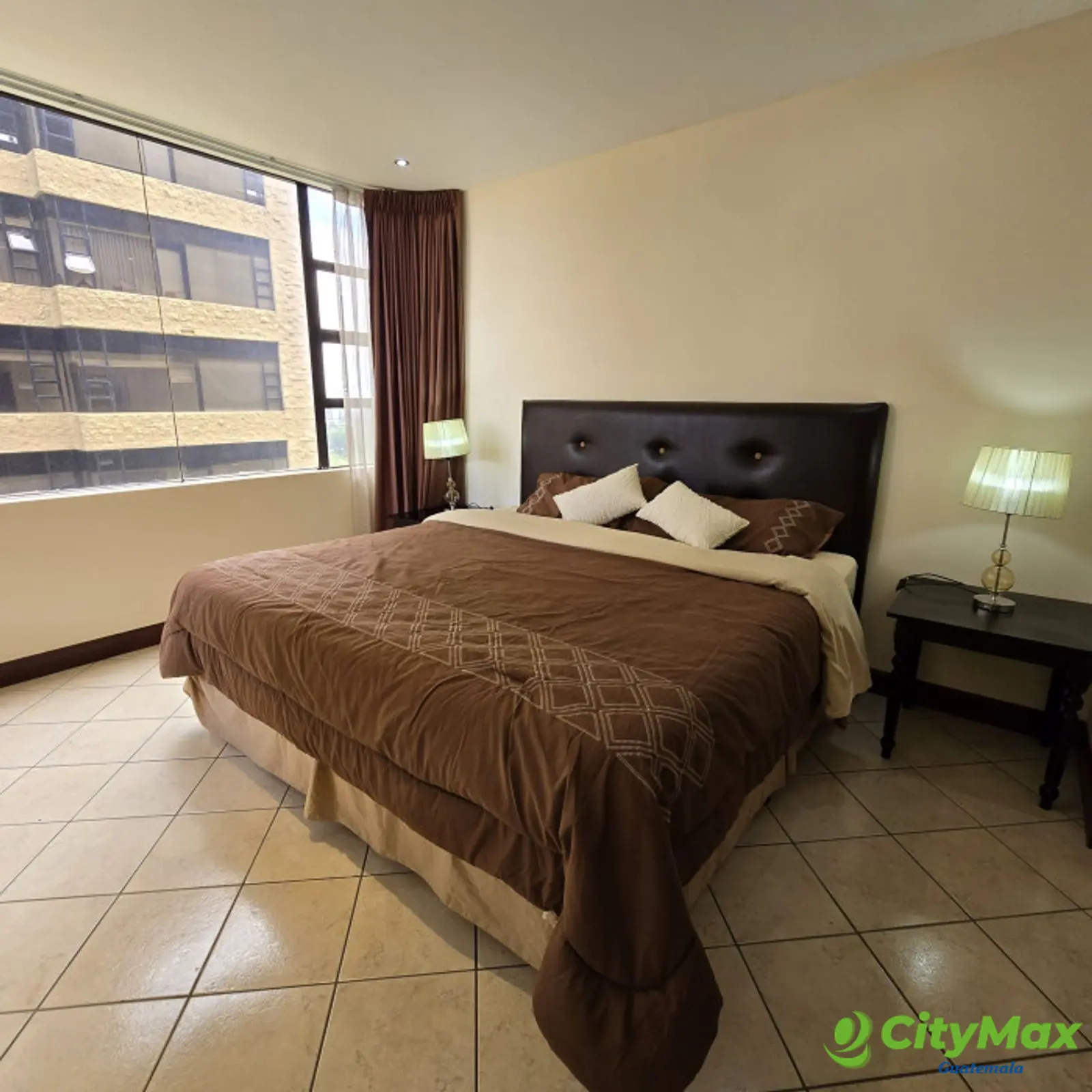 Apartamento amueblado y equipado en RENTA en la Zona 10 - foto 16