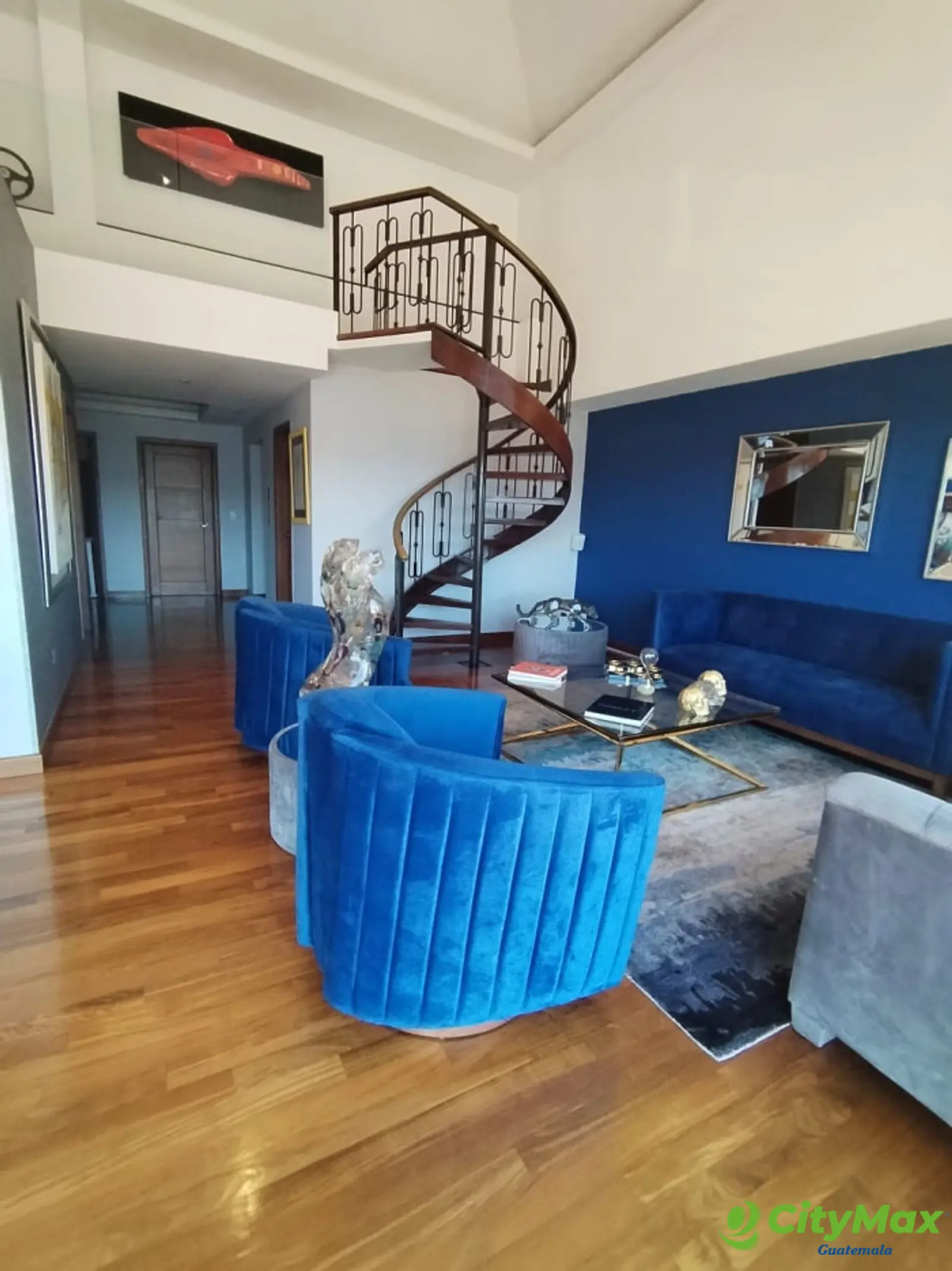 En venta Penthouse zona 10 Guatemala - foto 10