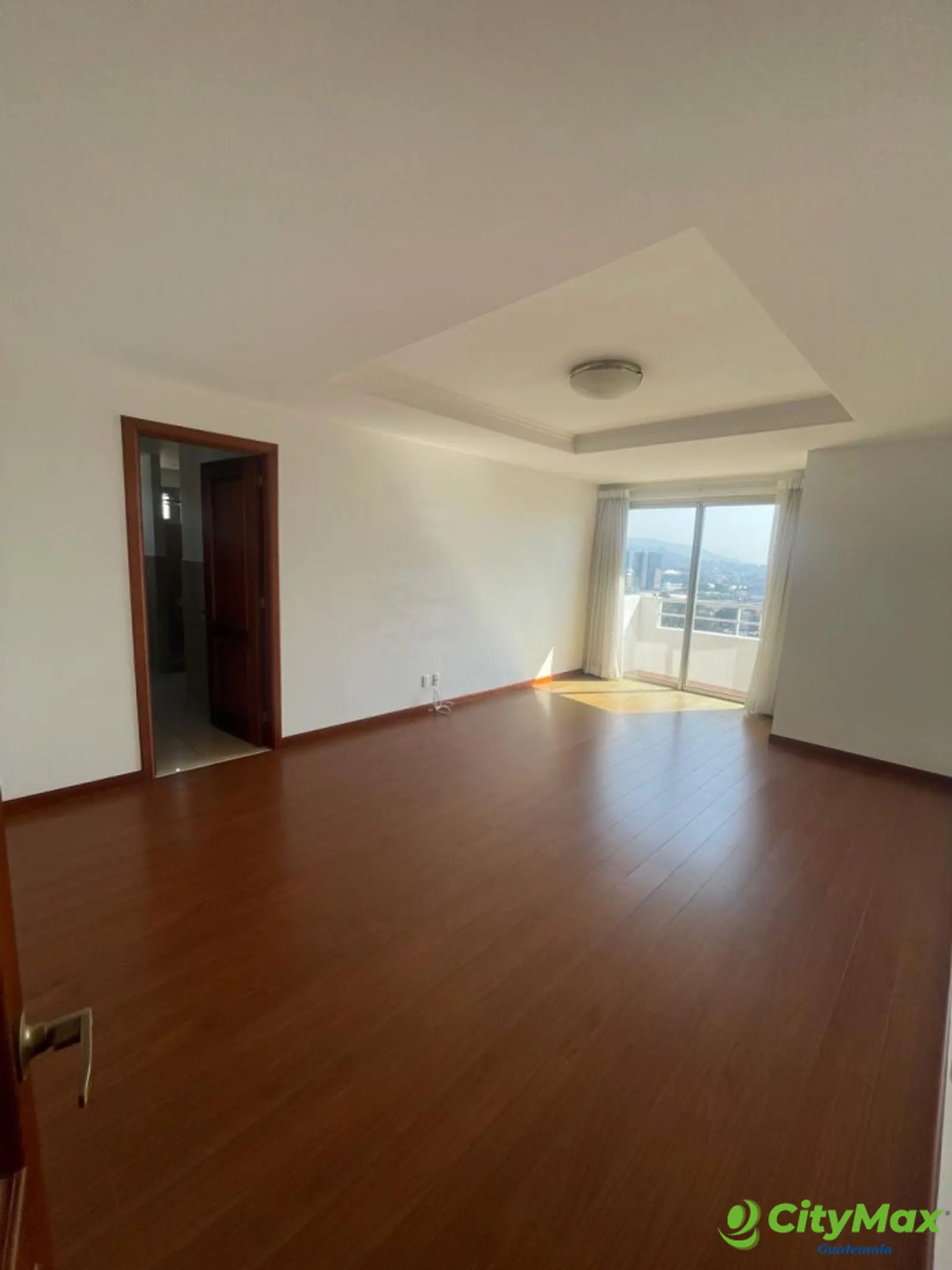 En Renta amplio Apartamento en Zona 15 Vista Hermosa - foto 3