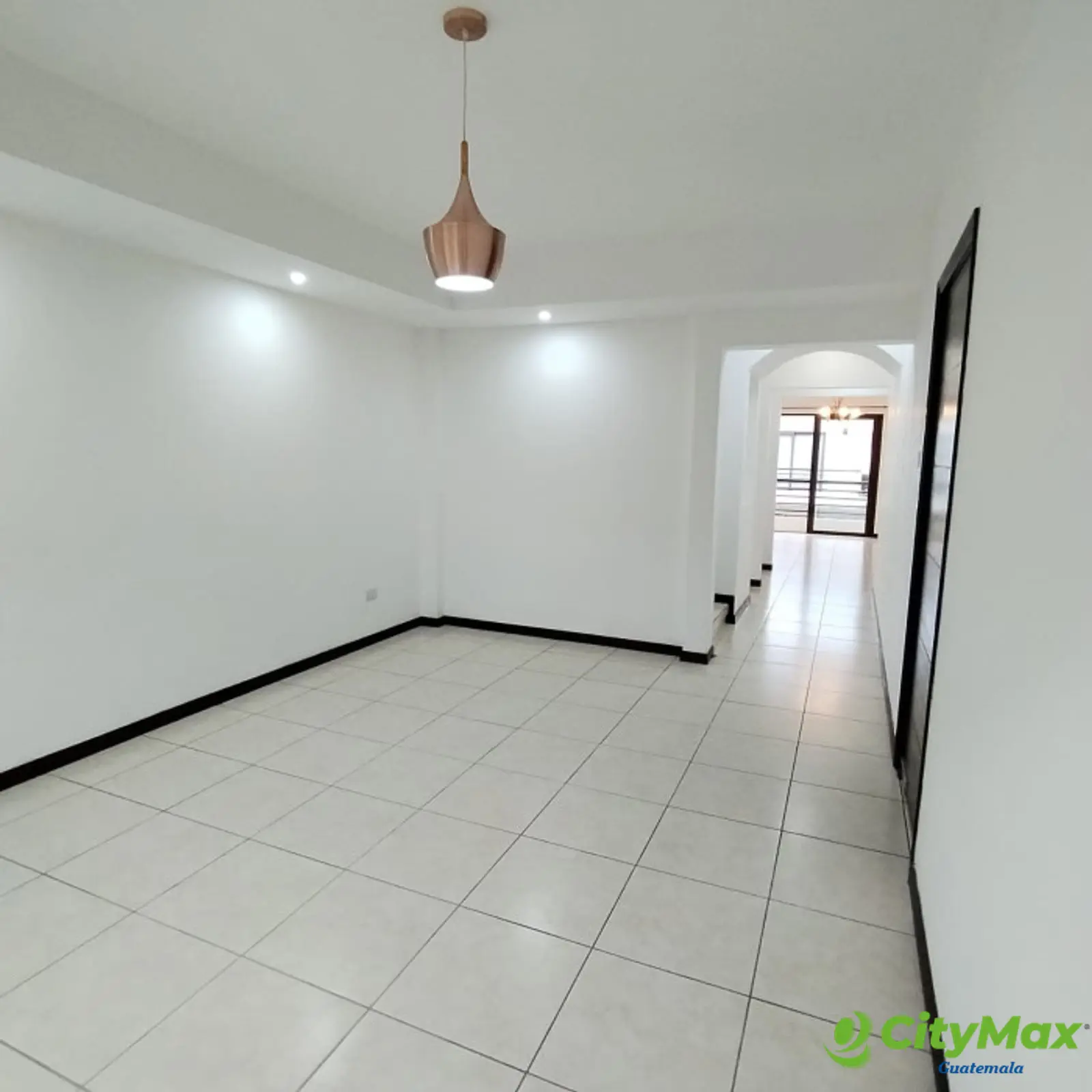 Casa en Venta en Vistas De San Isidro Zona 16 INVERSIÓN - foto 2