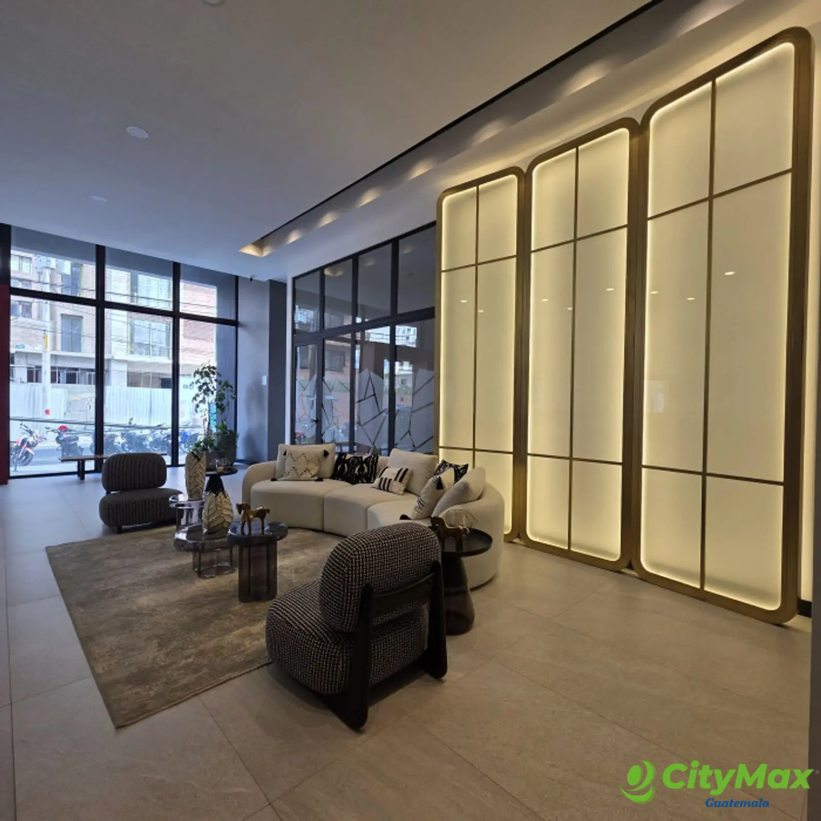 En Venta Apartamento Nuevo en Zona 10 Ciudad - foto 11