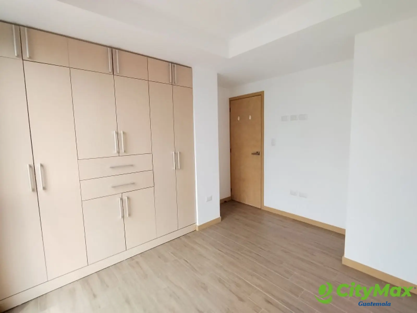 En Renta apartamento 3 habitaciones zona 10 Cityhaus - foto 21