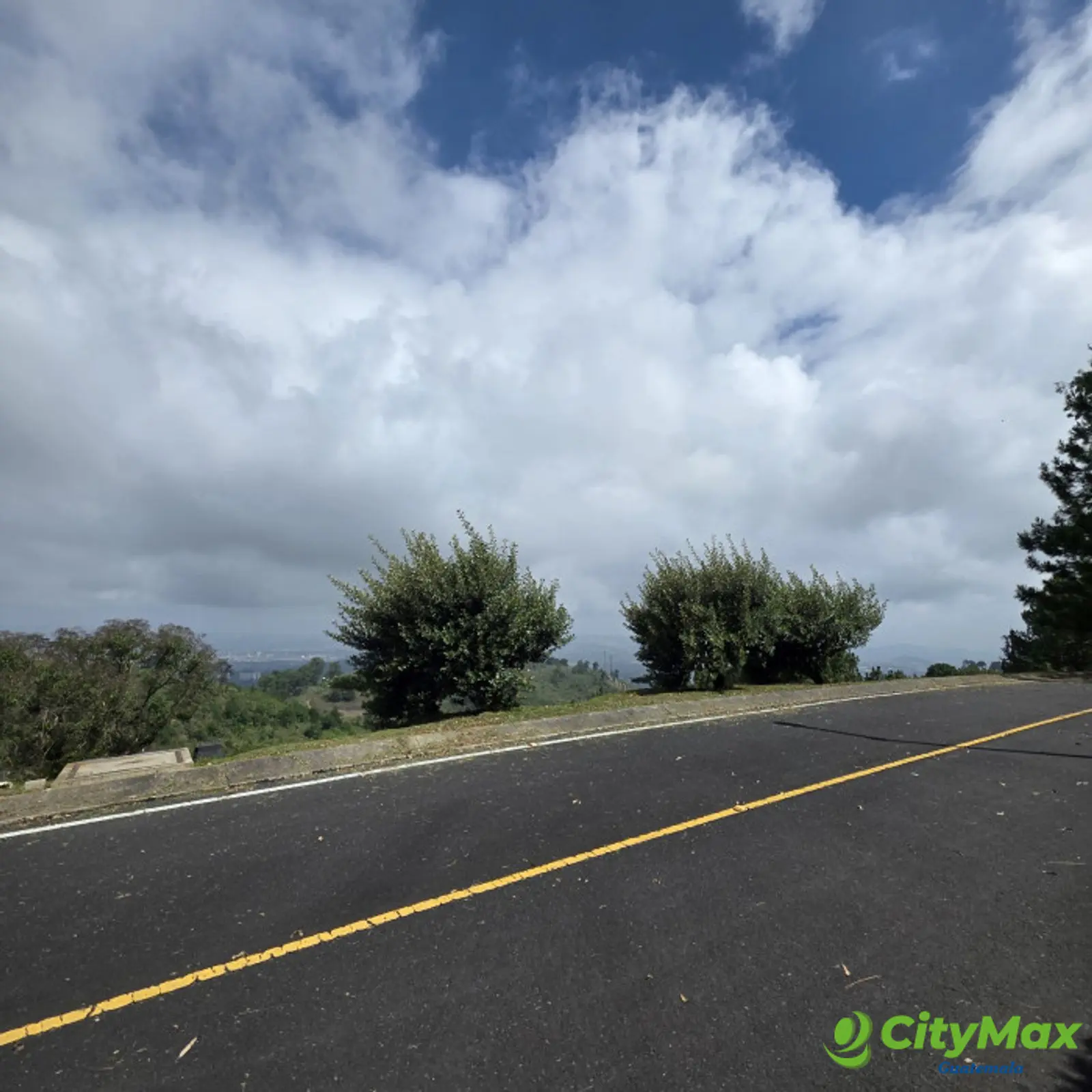 Terreno en venta en El Pulté zona 16 Guatemala - foto 7