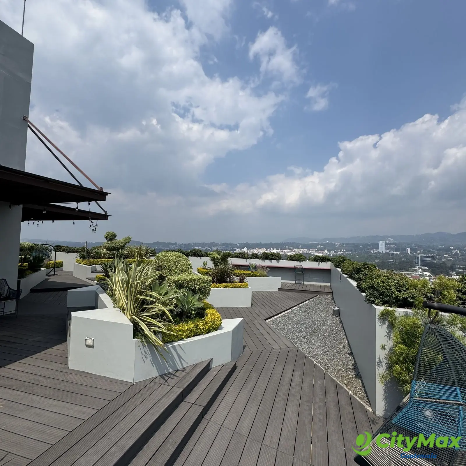 Apartamento en Venta y Renta Mira zona 10 Guatemala - foto 2