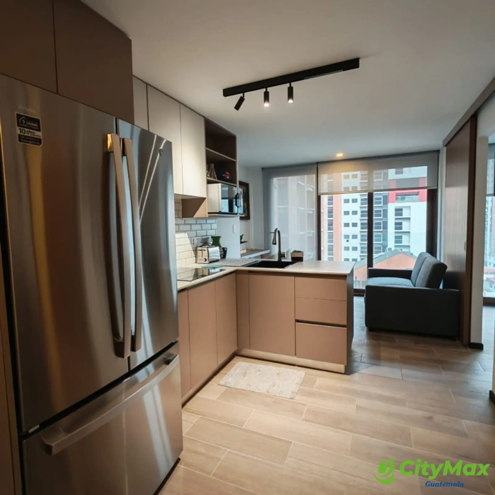 Apartamento amueblado en venta zona 10 BIKO - foto 6