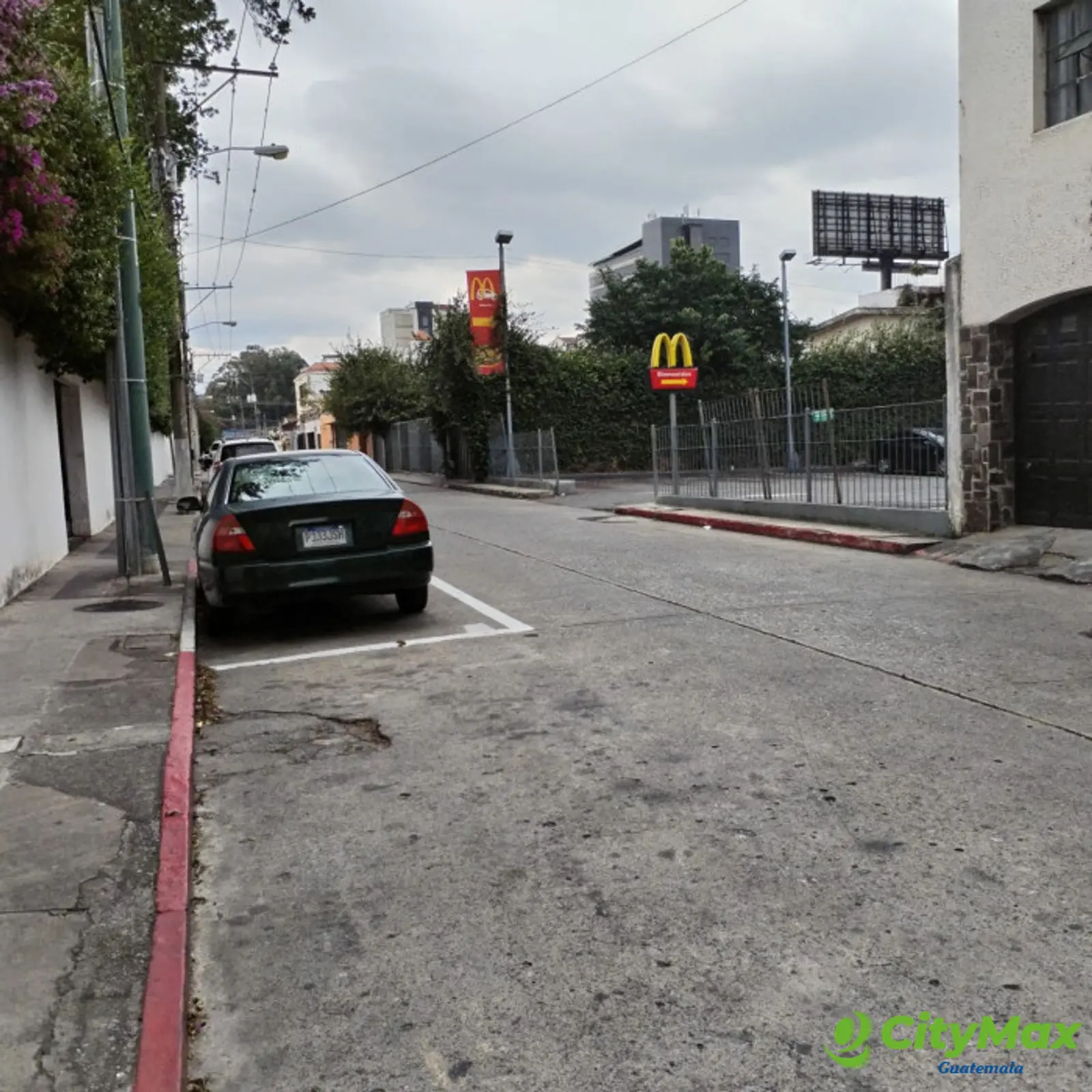 Casa en Renta Sector Médico fuera de garita en Zona 10 - foto 18