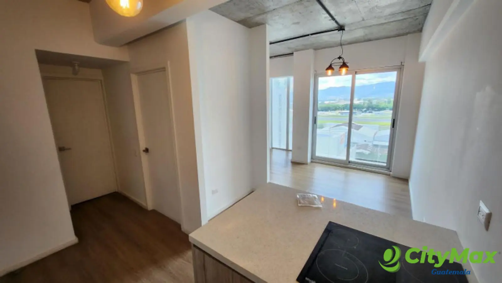 Apartamento en VENTA de 1 habitación en zona 13 Narama - foto 2