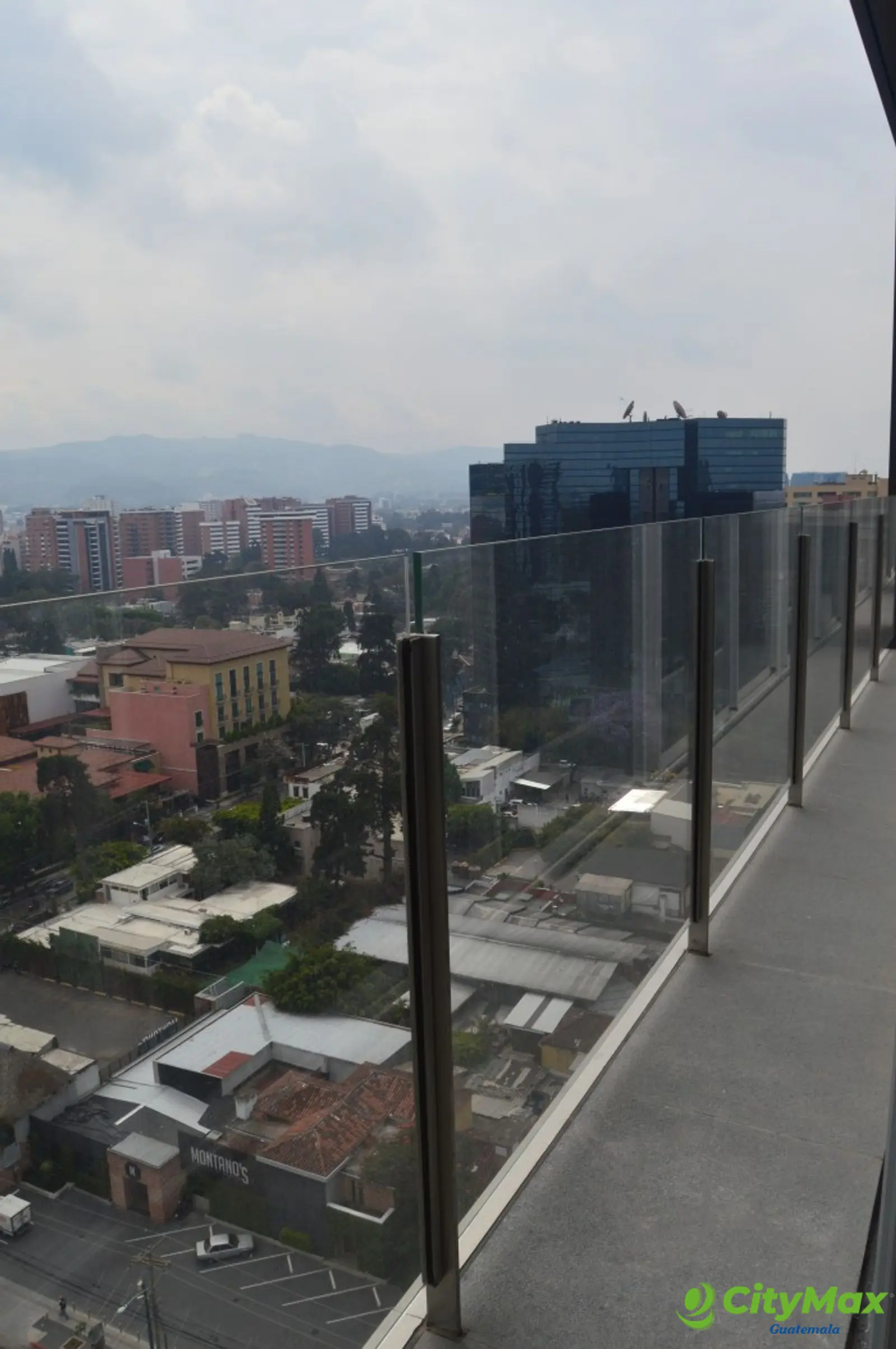 Oficina en Alquiler en Avia zona 10 - foto 4