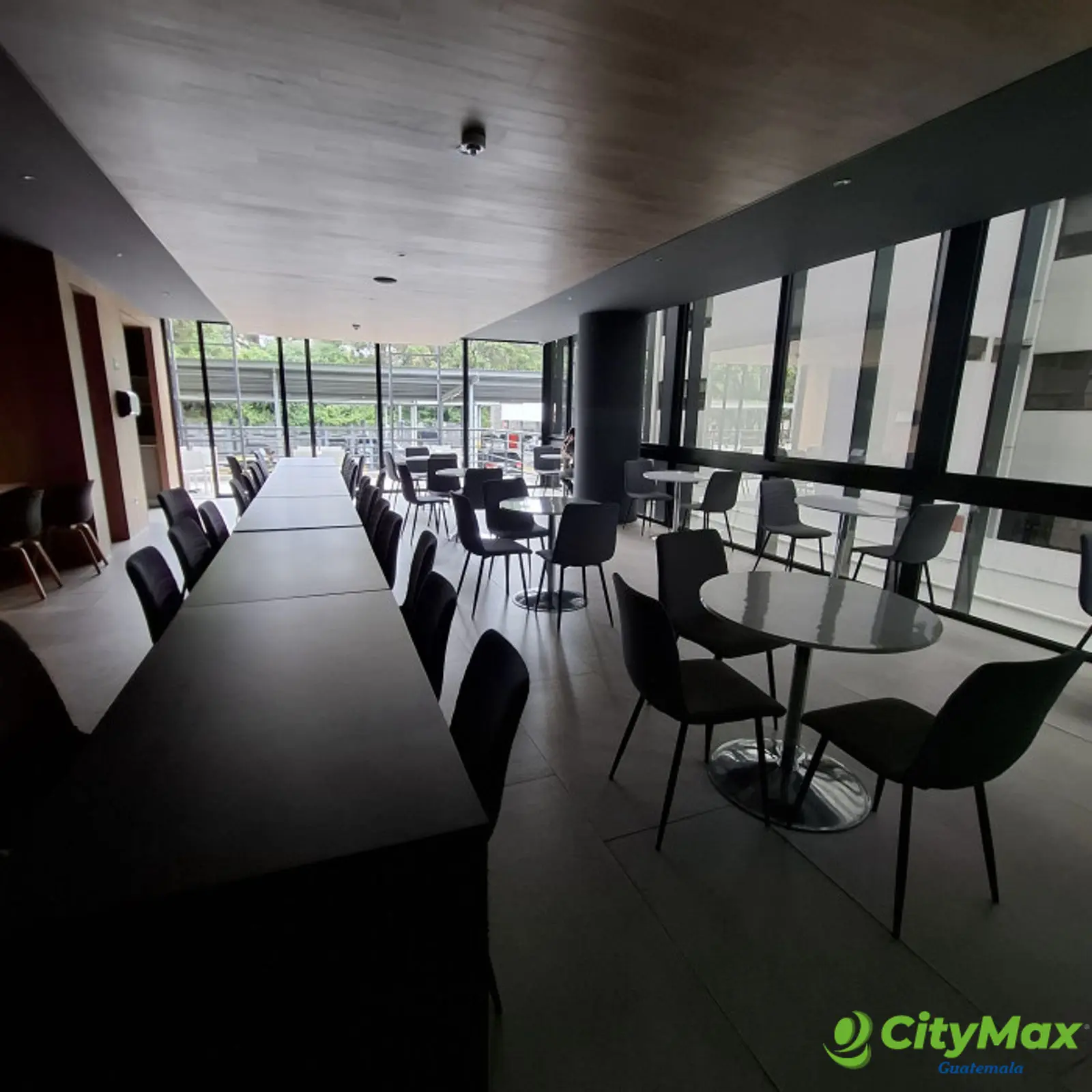 Oficina en Venta en Zona 14 - Burgó - foto 8