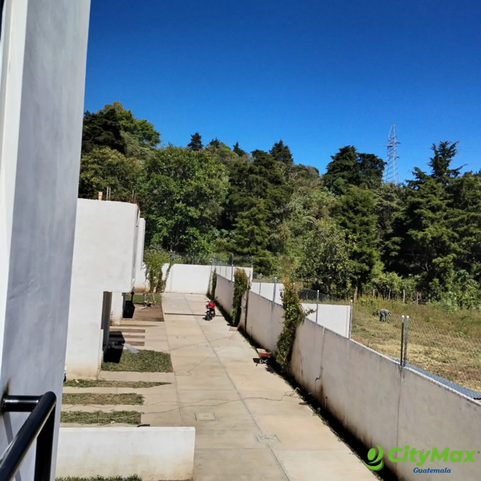 CASA EN VENTA KM 30.5 CARRETERA STA. ELENA BARILLAS - foto 13