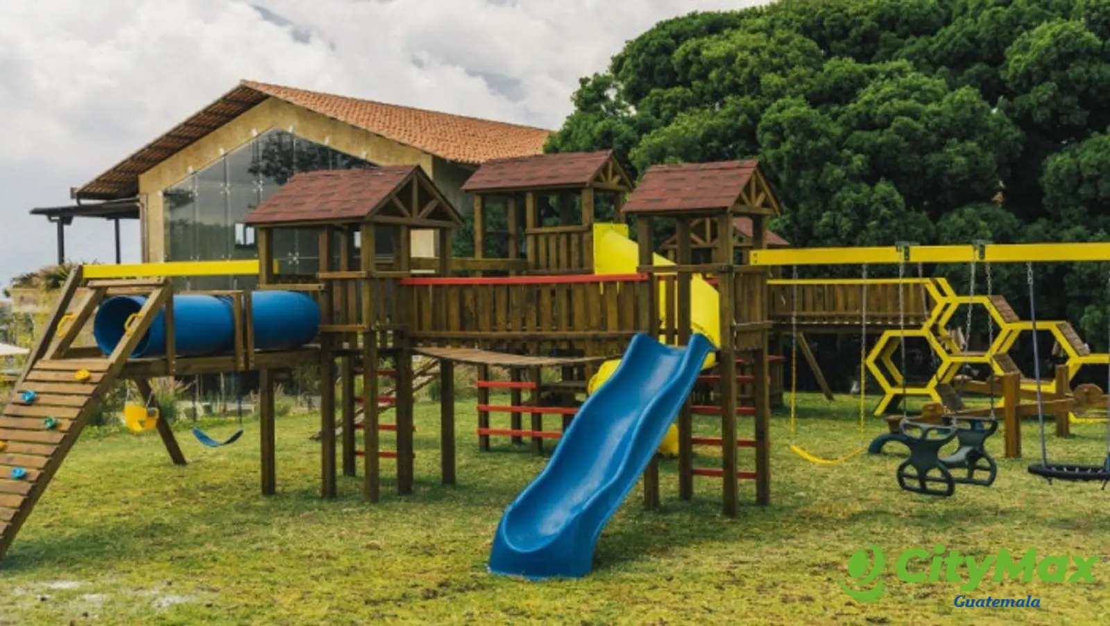 Casa en Venta cercana a la Antigua Guatemala - foto 2