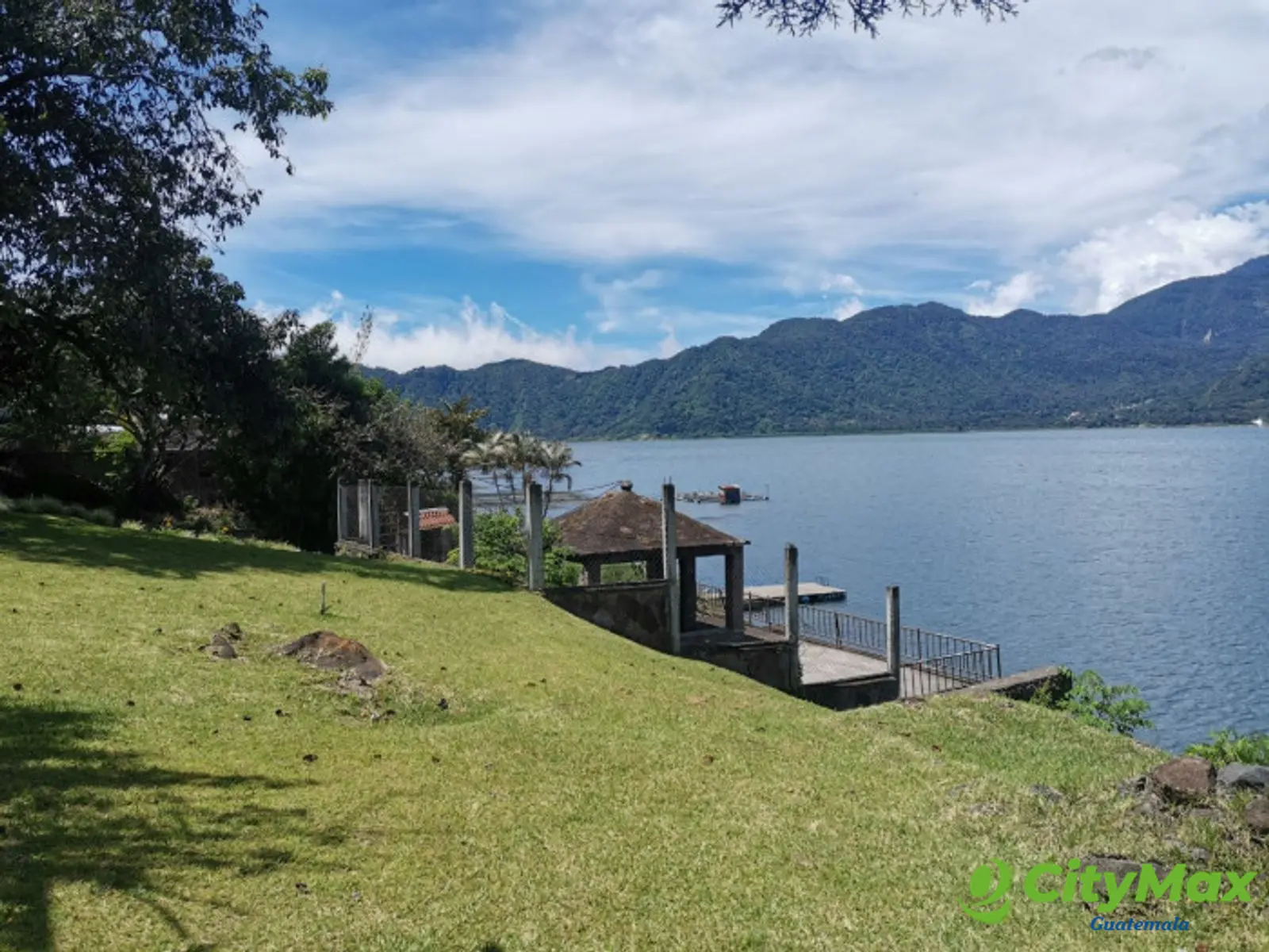 Espectácular Casa Santiago Atitlán a la Venta - foto 11