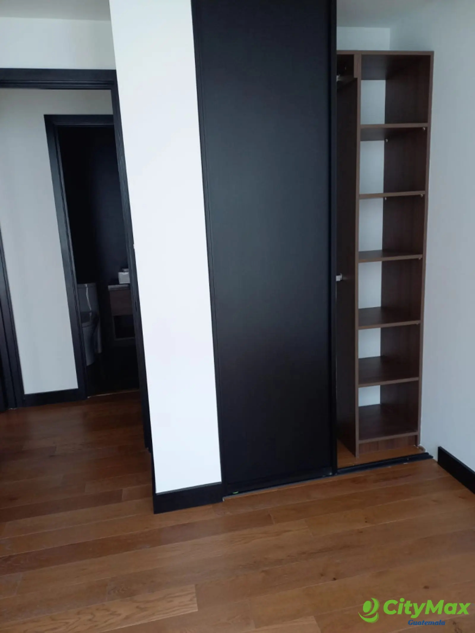 Apartamento en Venta o Renta Villa Mariscal Zona 11 - foto 7