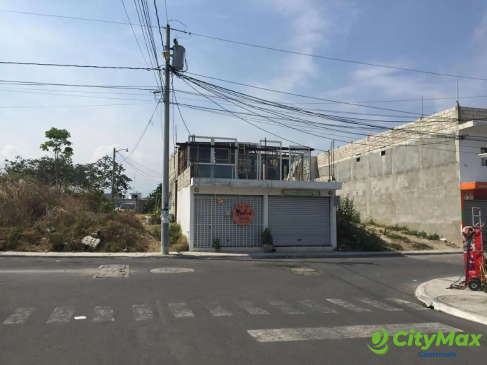 Terreno con construcción en venta en Palencia - foto 3