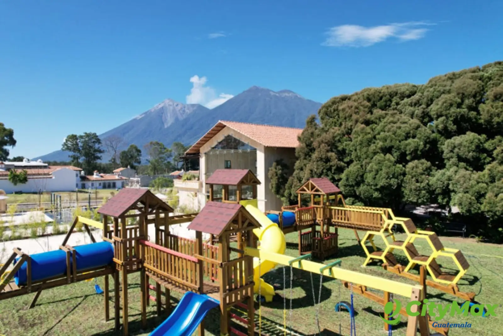 En venta Casa en los Franciscanos Antigua Guatemala  - foto 3