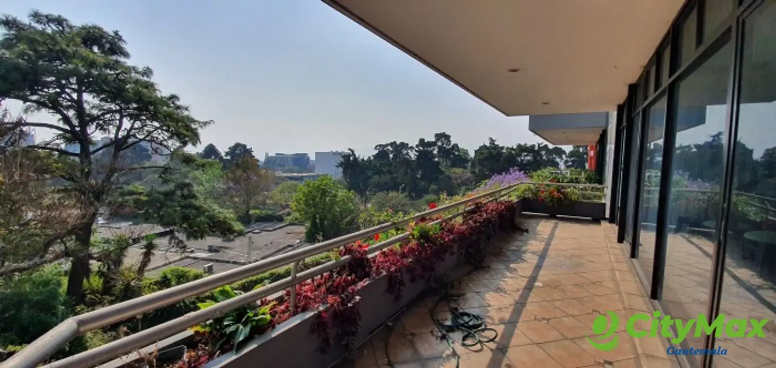 Apartamento Amueblado en Venta o Renta Zona 14 - foto 10