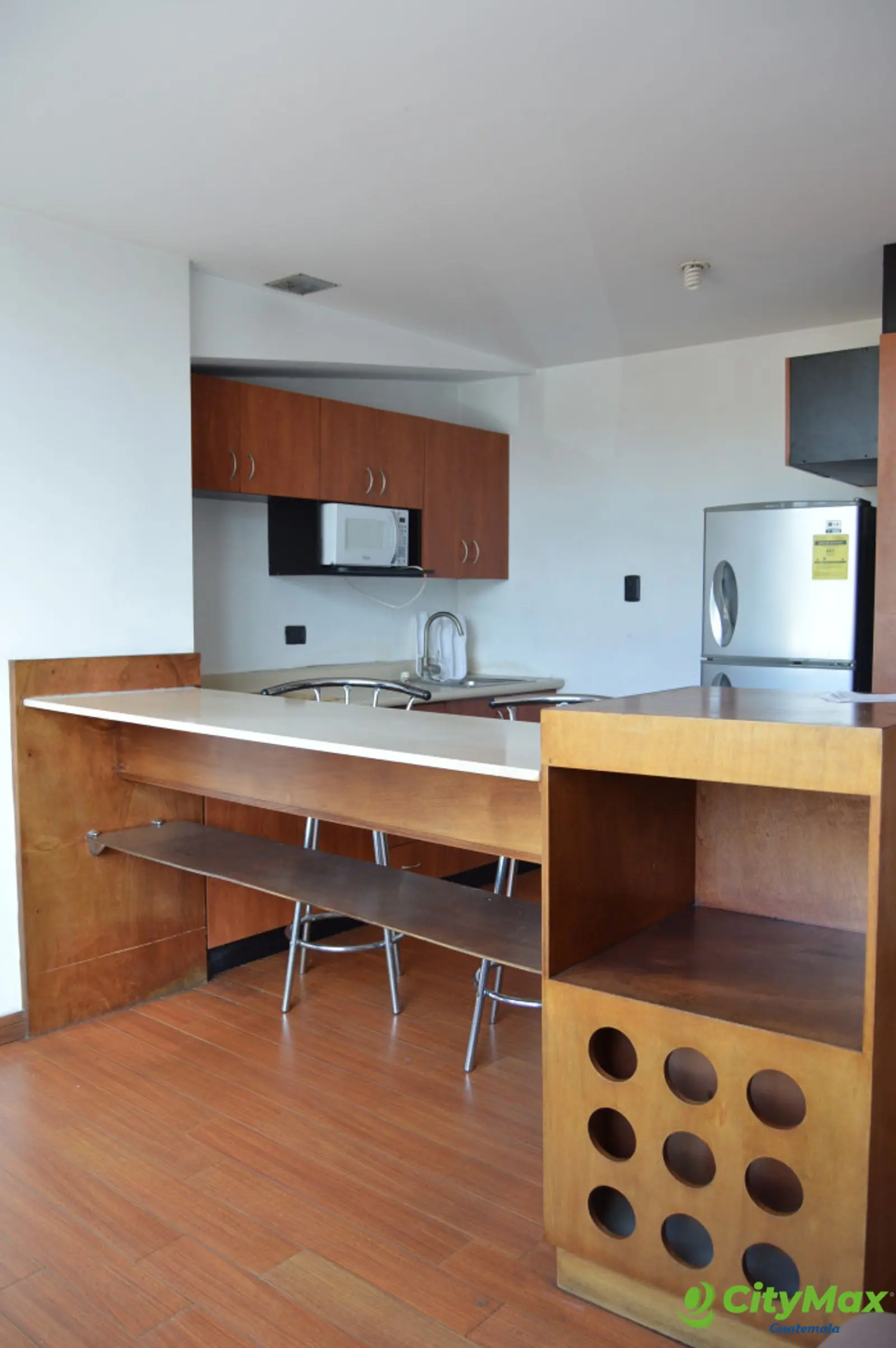 En Renta apartamento Amueblado en zona 13 Americas - foto 11