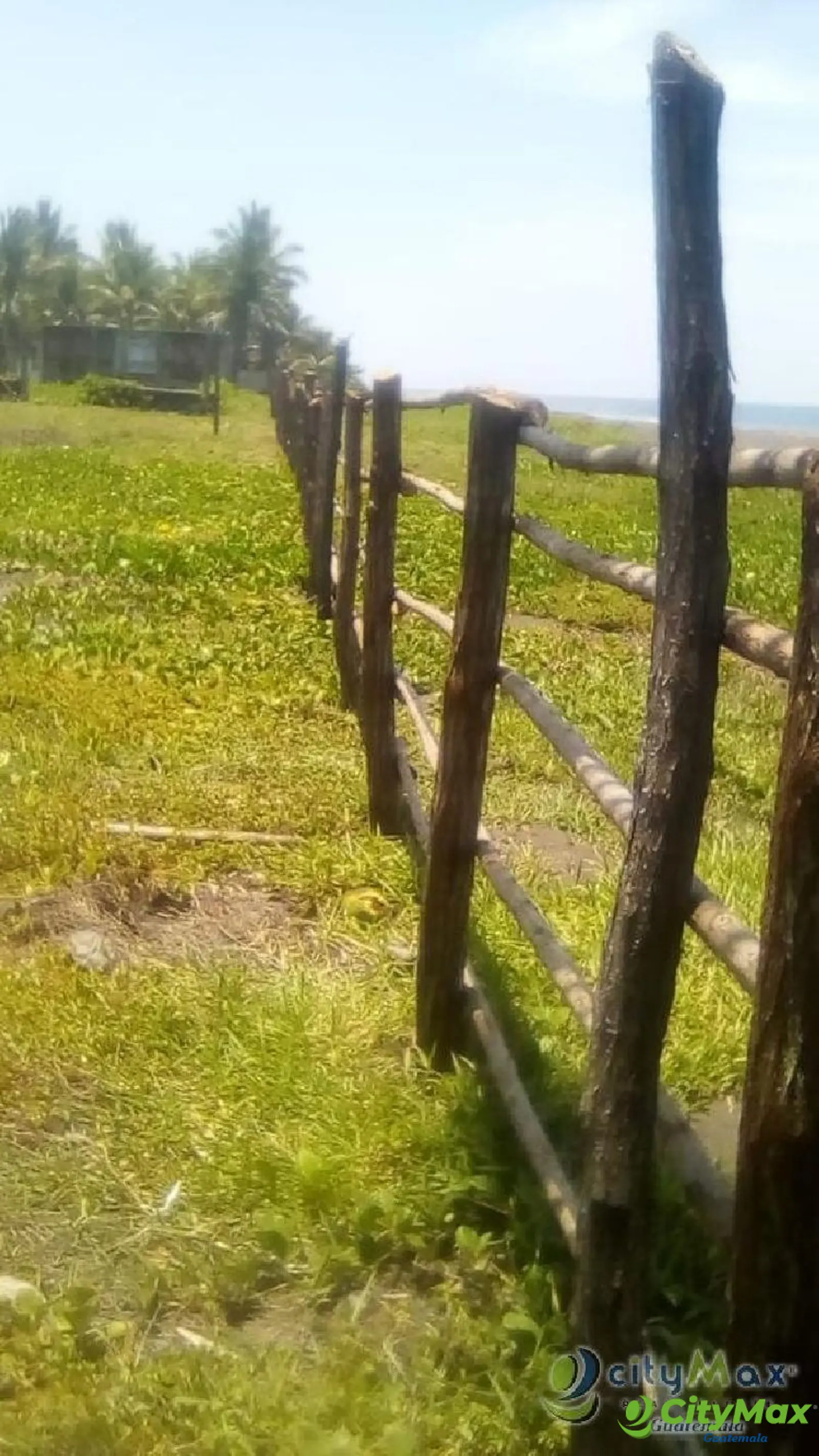 Terreno en venta en La Curvina Monterrico - foto 2