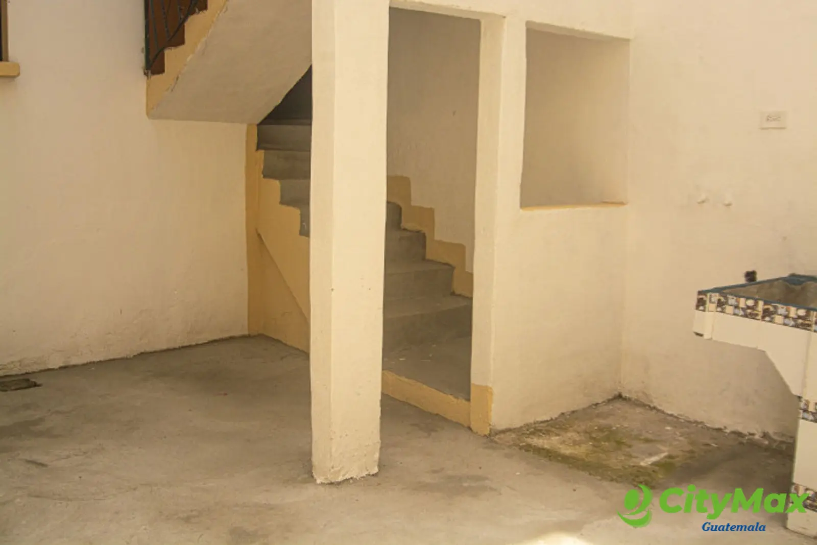 casa en venta o renta zona 18 fuera de garita - foto 8