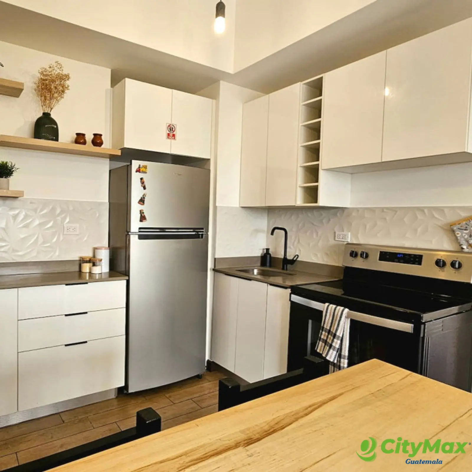 Apartamento Amueblado en Venta en Inversión en Zona 13  - foto 3