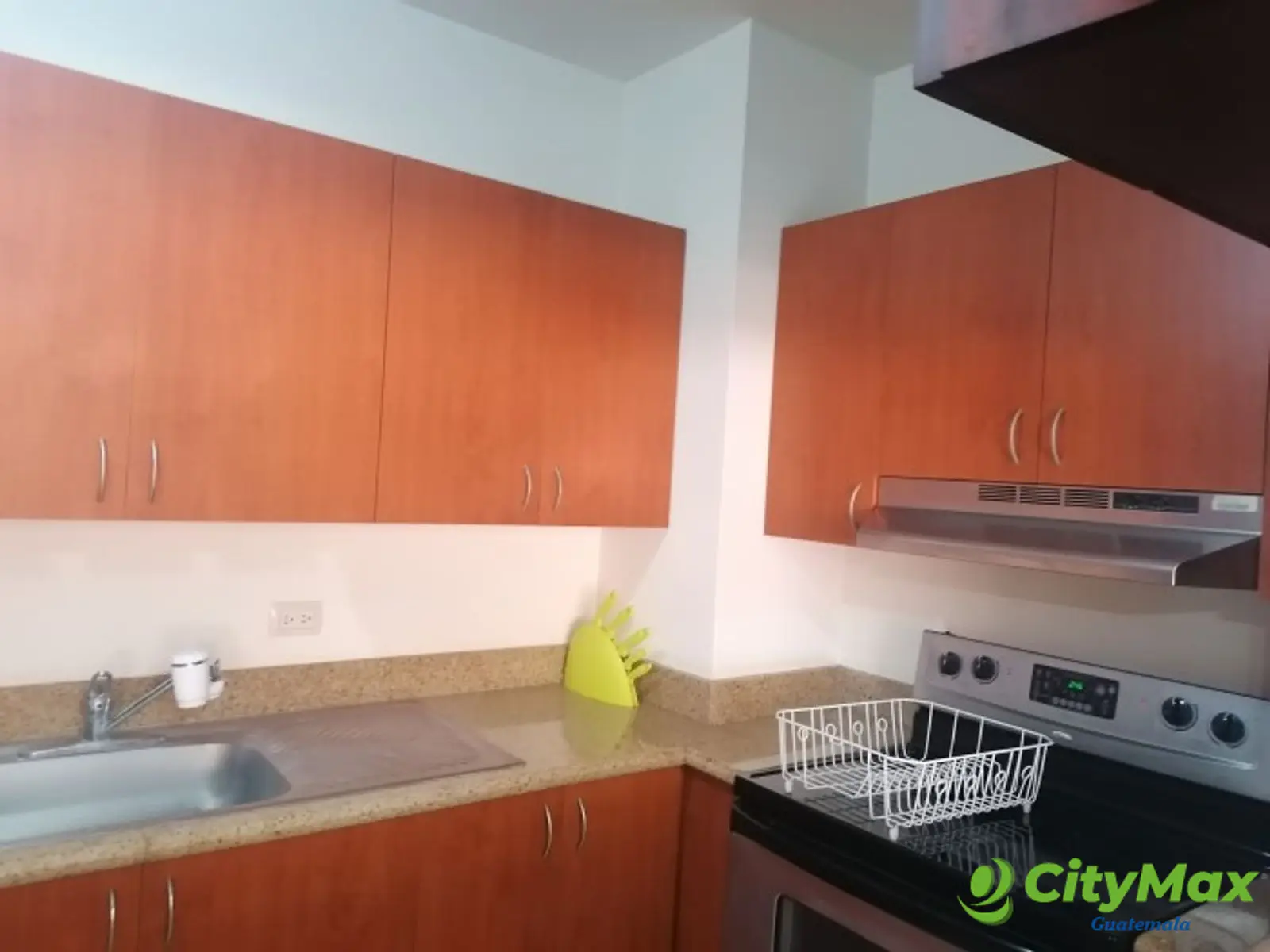 En venta apartamento con muebles rentado en zona 14 - foto 9