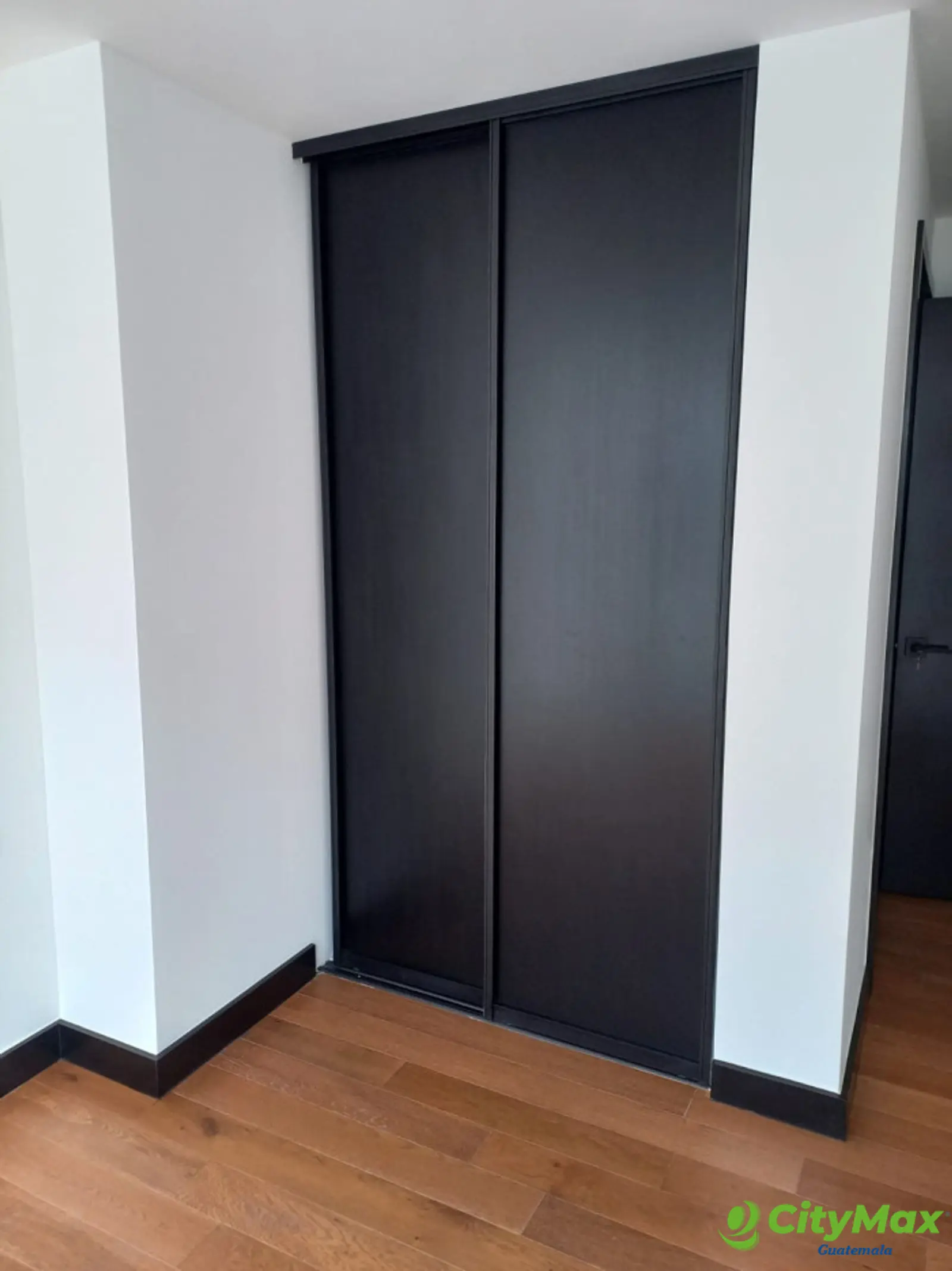 Apartamento en Venta o Renta Villa Mariscal Zona 11 - foto 6