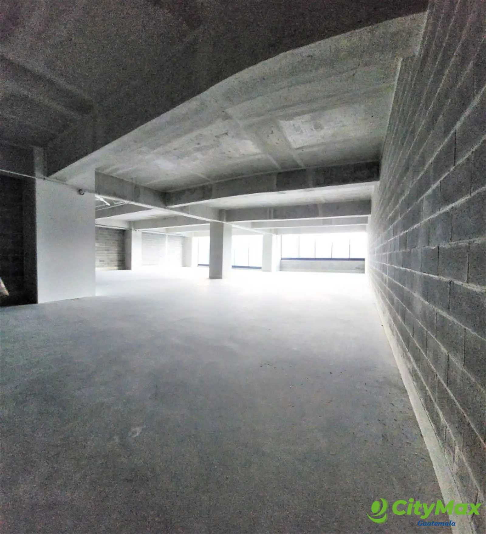 Oficina en Renta en de 305 mts2 Zona 15 Edificio Spazio - foto 6