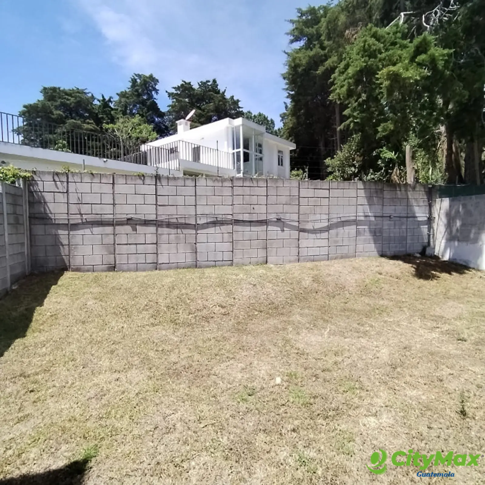 Terreno residencial en venta en La Fontana Fraijanes - foto 16