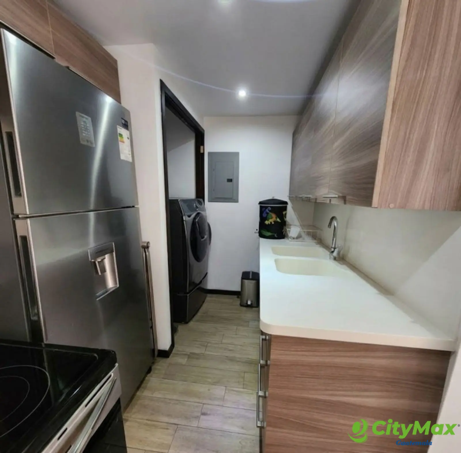 Apartamento amueblado en renta zona 13 - foto 6