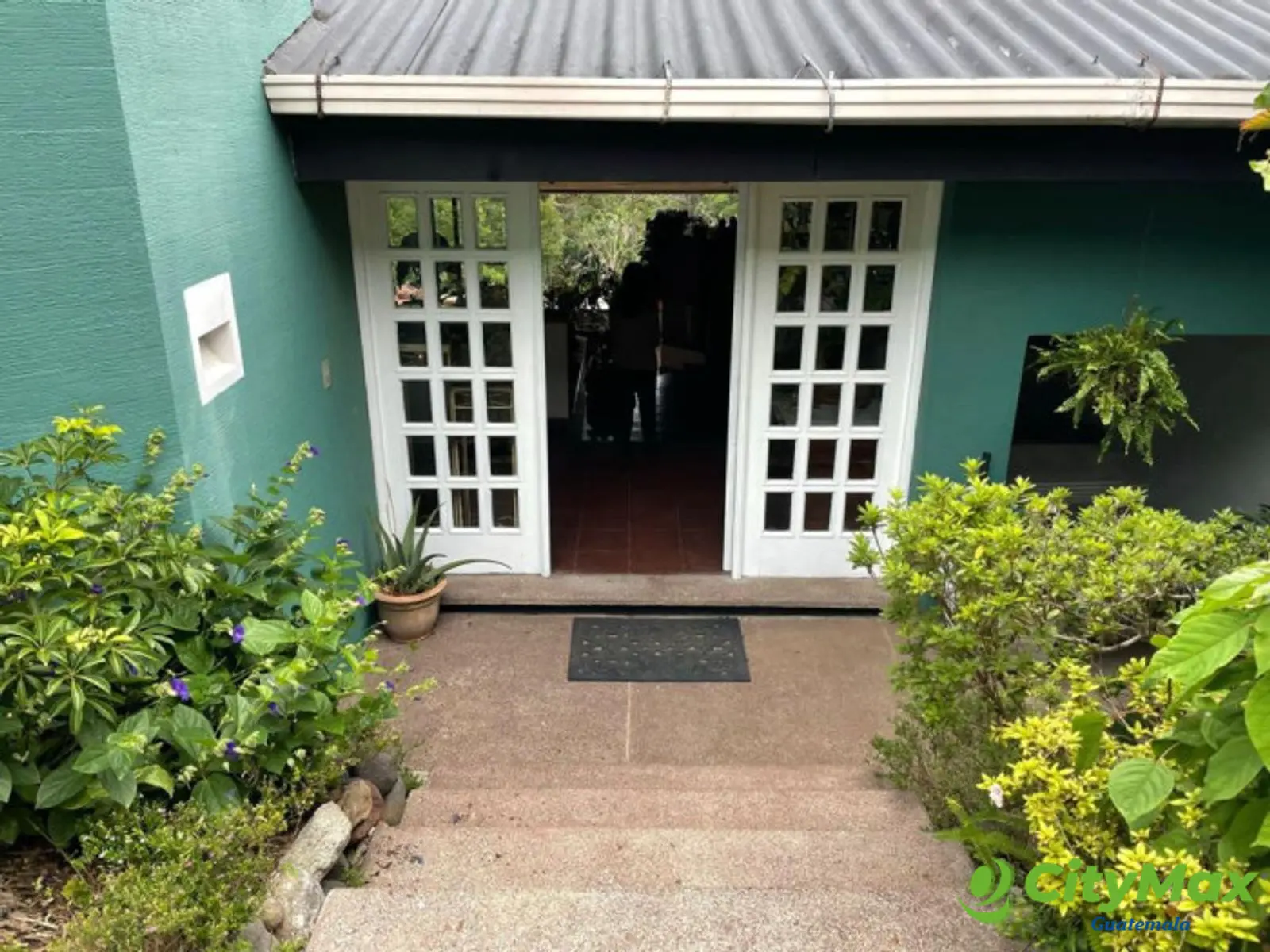 Casa residencial en San Rafael a un costado del Hilton - foto 16