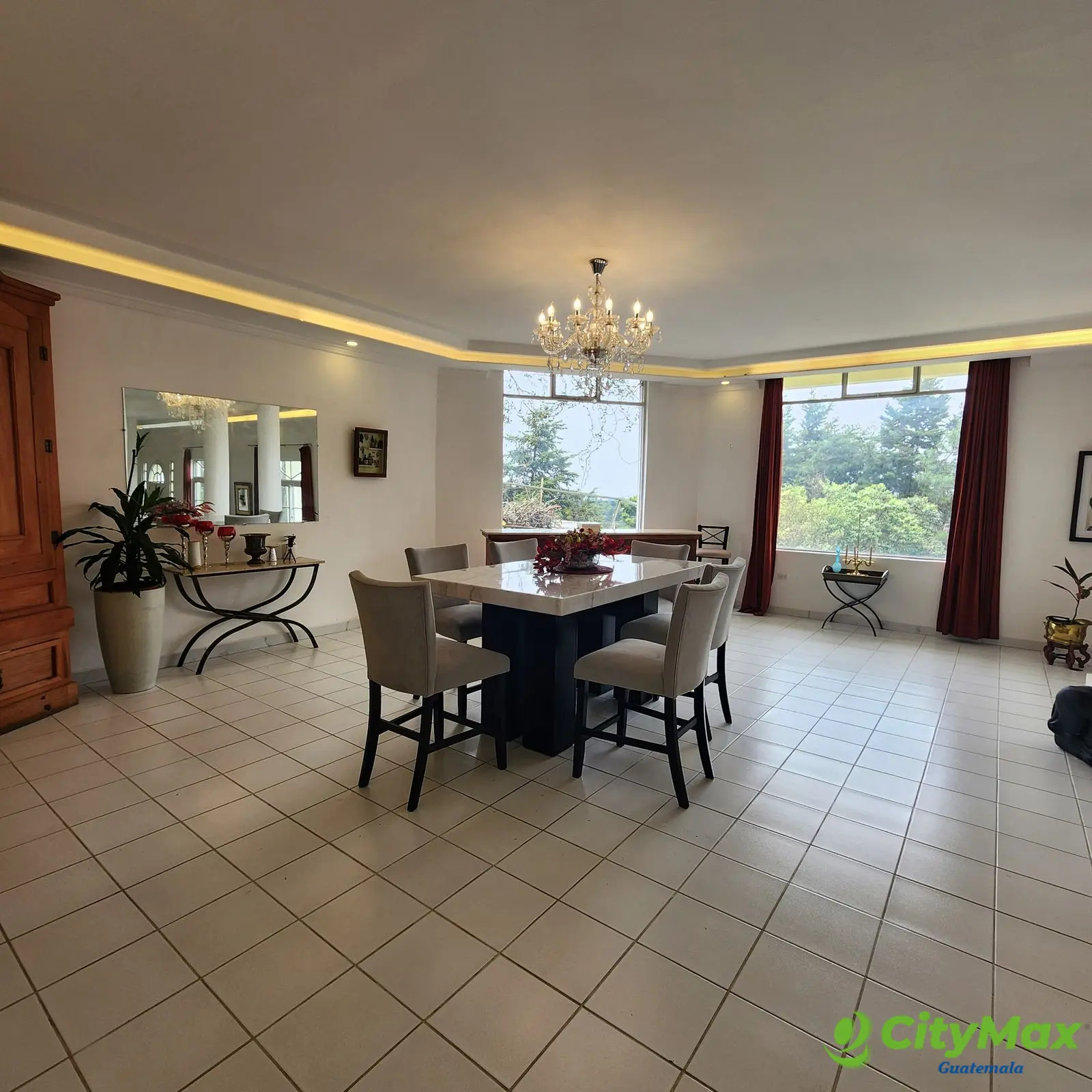 Exclusiva Casa en Venta en Arrazola Ciudad Guatemala - foto 4