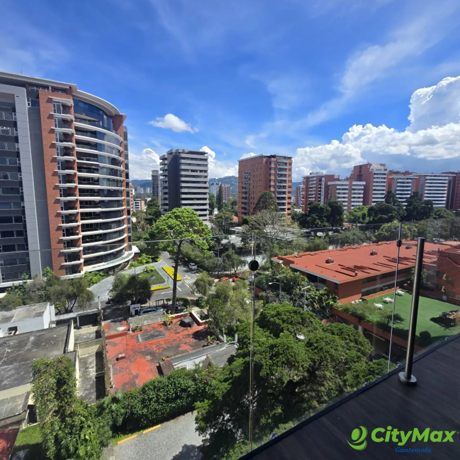 Apartamento Amueblado Renta o venta Casa Clara Zona 10 - foto 10