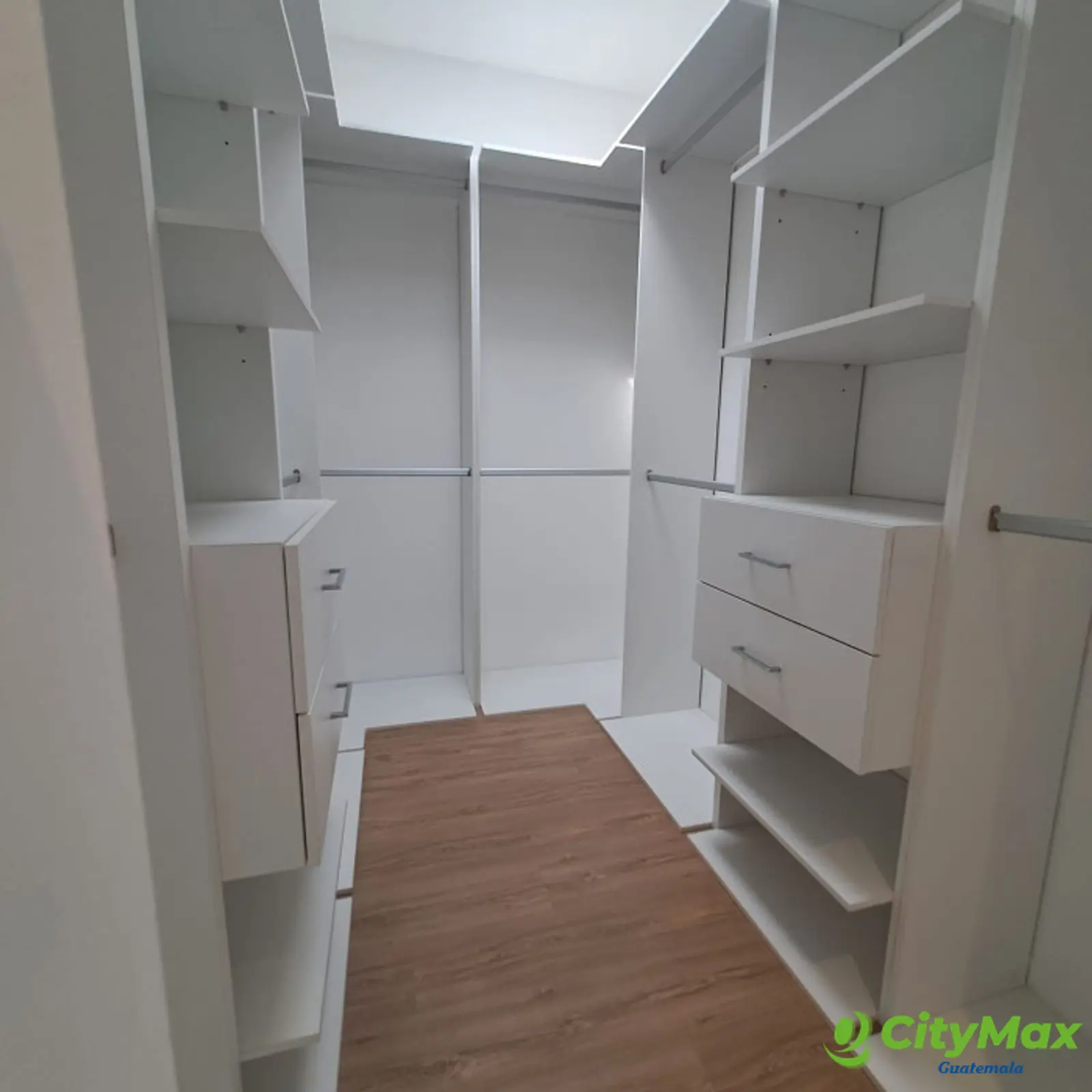 En Venta Casa en IRIDIA HOMES zona 13 - foto 6