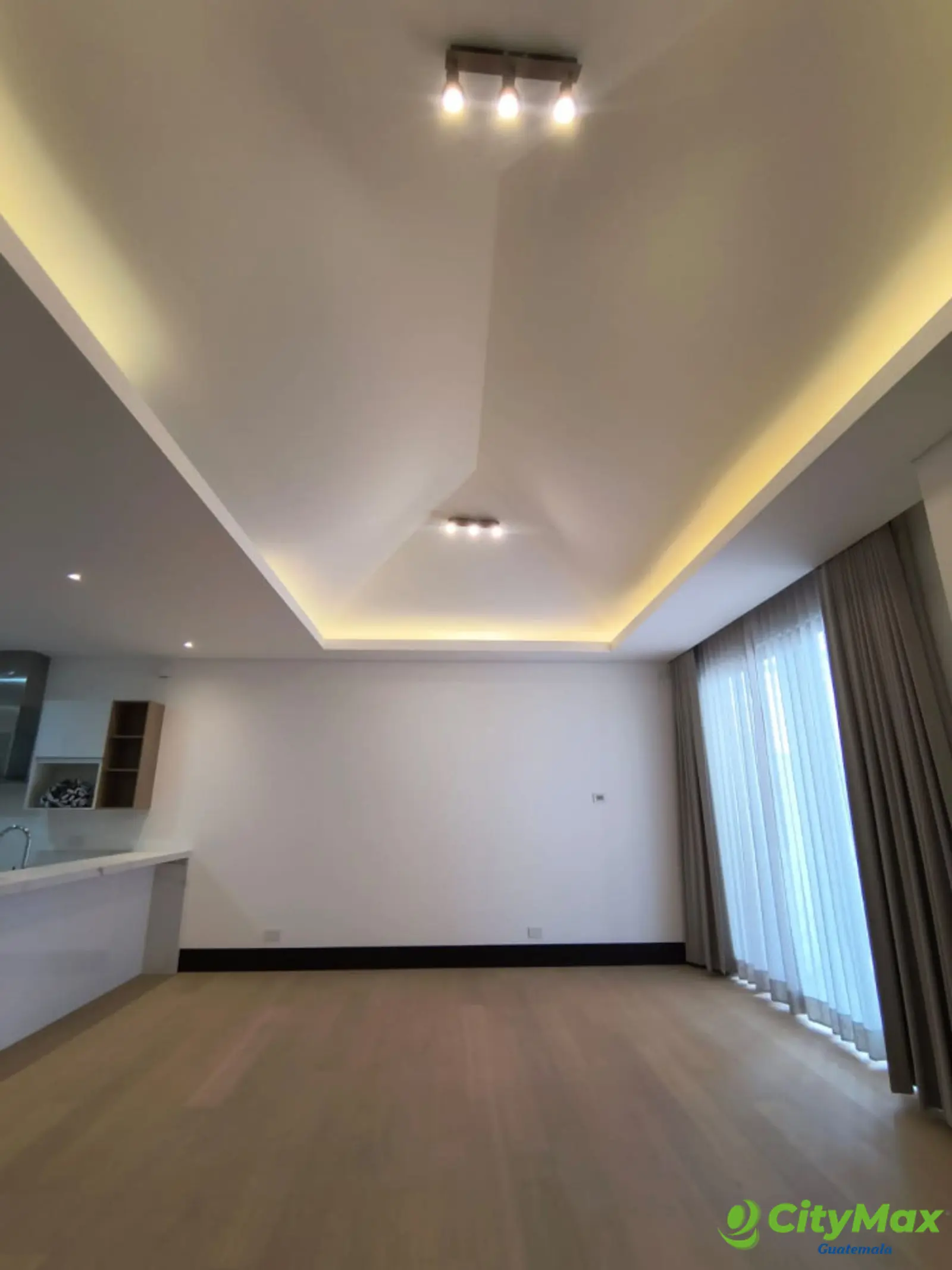 Lujoso Penthouse en Renta en CAYALA en Zona 16 - foto 3