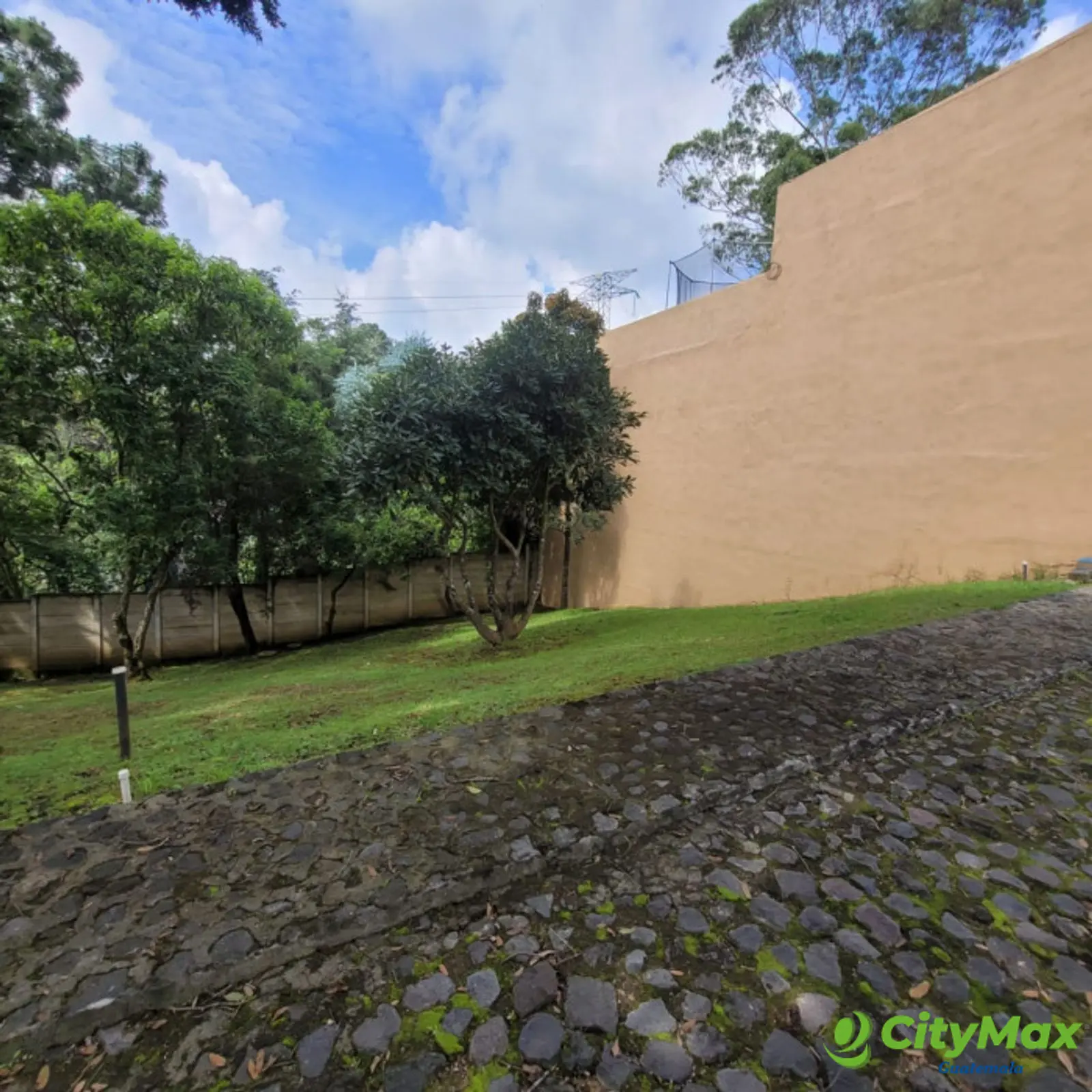 Terreno Residencial en Santa Lucia Milpas El Escorial - foto 3
