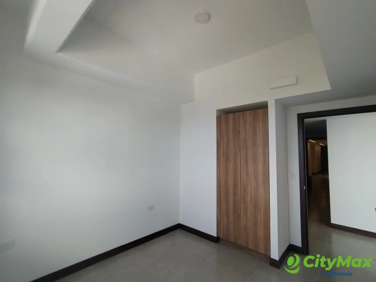 Apartamento en Venta para Inversión en Elemento zona 13 - foto 4