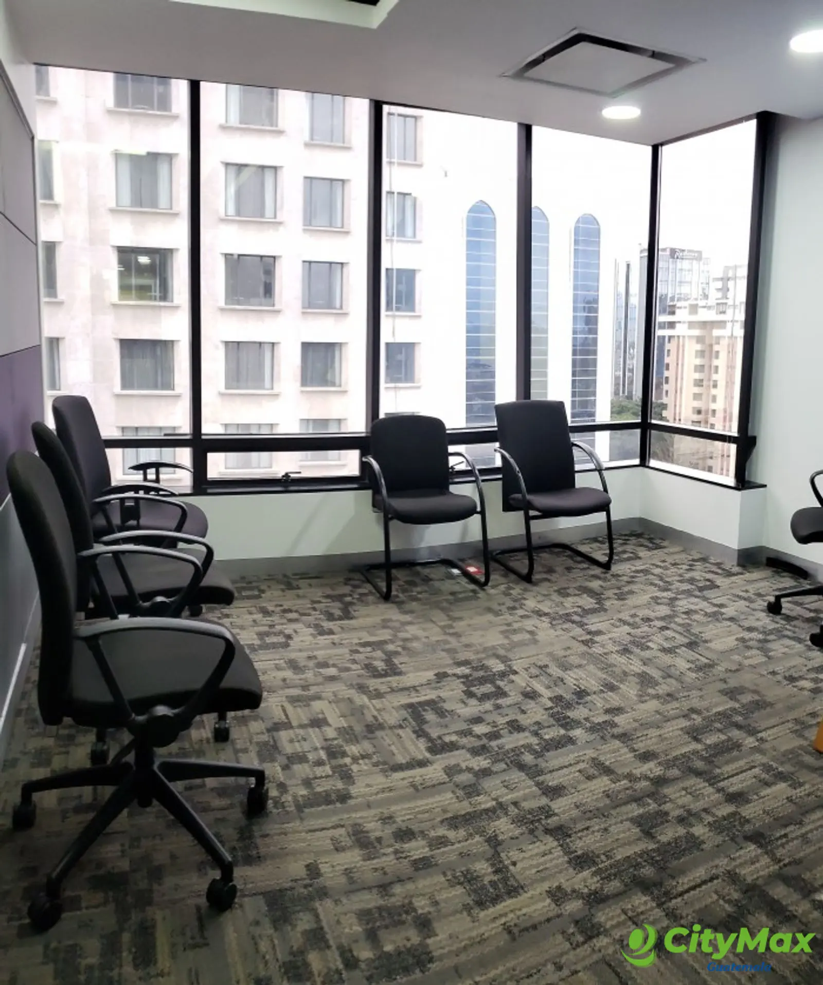 Oficina en venta zona 10 NIVEL COMPLETO inversión  - foto 29