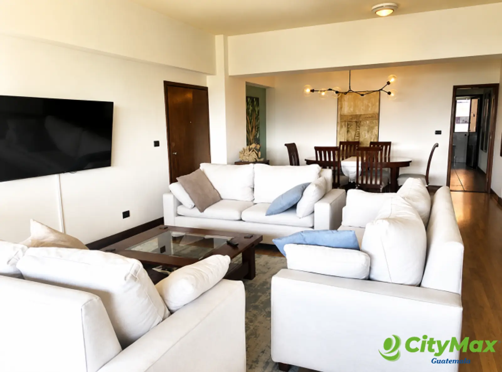 Apartamento amueblado en alquiler zona 14 - foto 2
