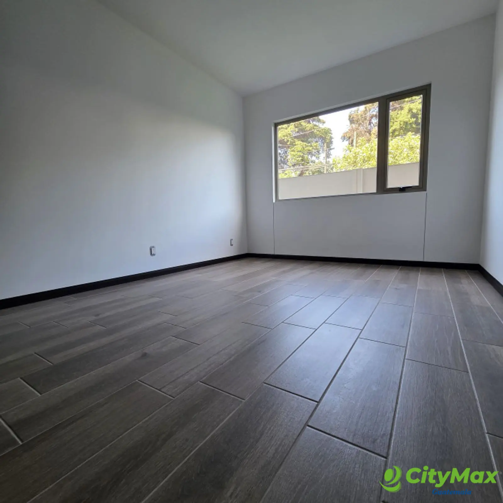 Apartamento con jardin en Venta Zona 14 La Villa - foto 22