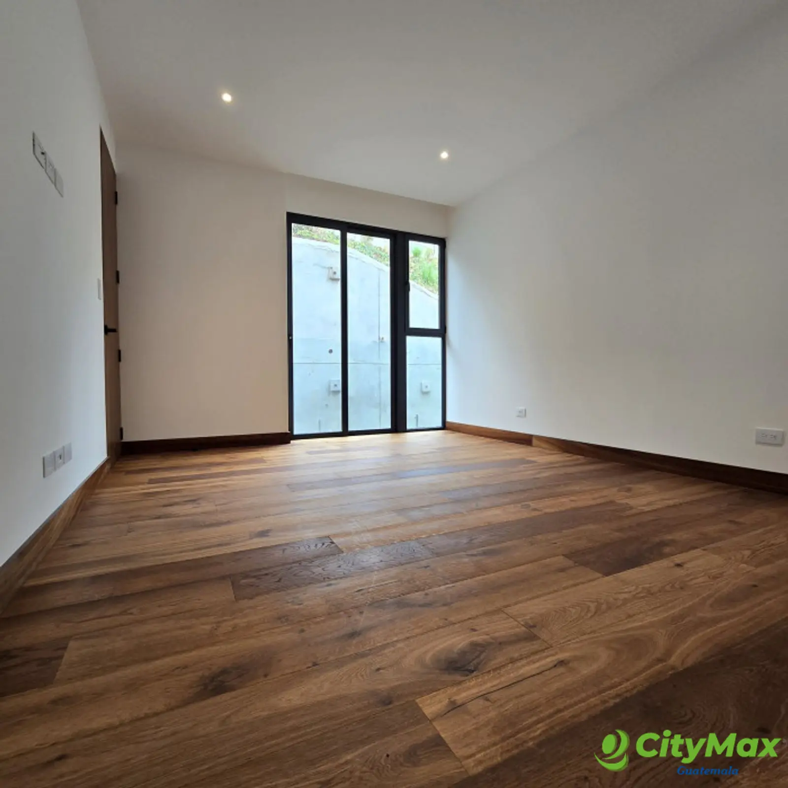 En venta casa en zona 16 El Pulte Guatemala - foto 26