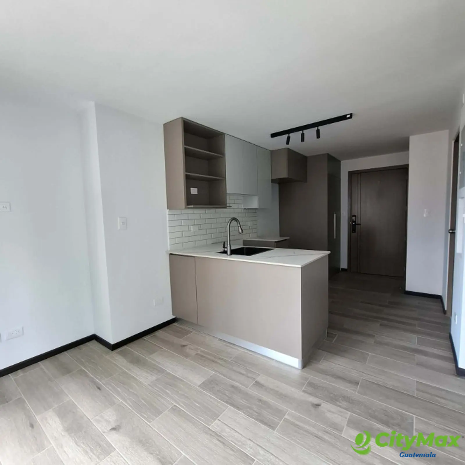 Apartamento en renta Biko zona 10 - foto 8