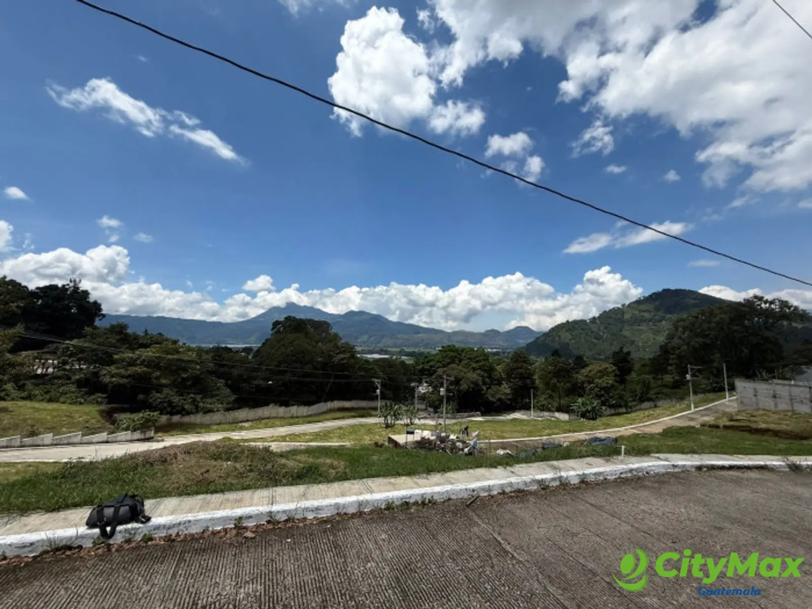 Terreno Residencial Miralago en Villa Canales - foto 4