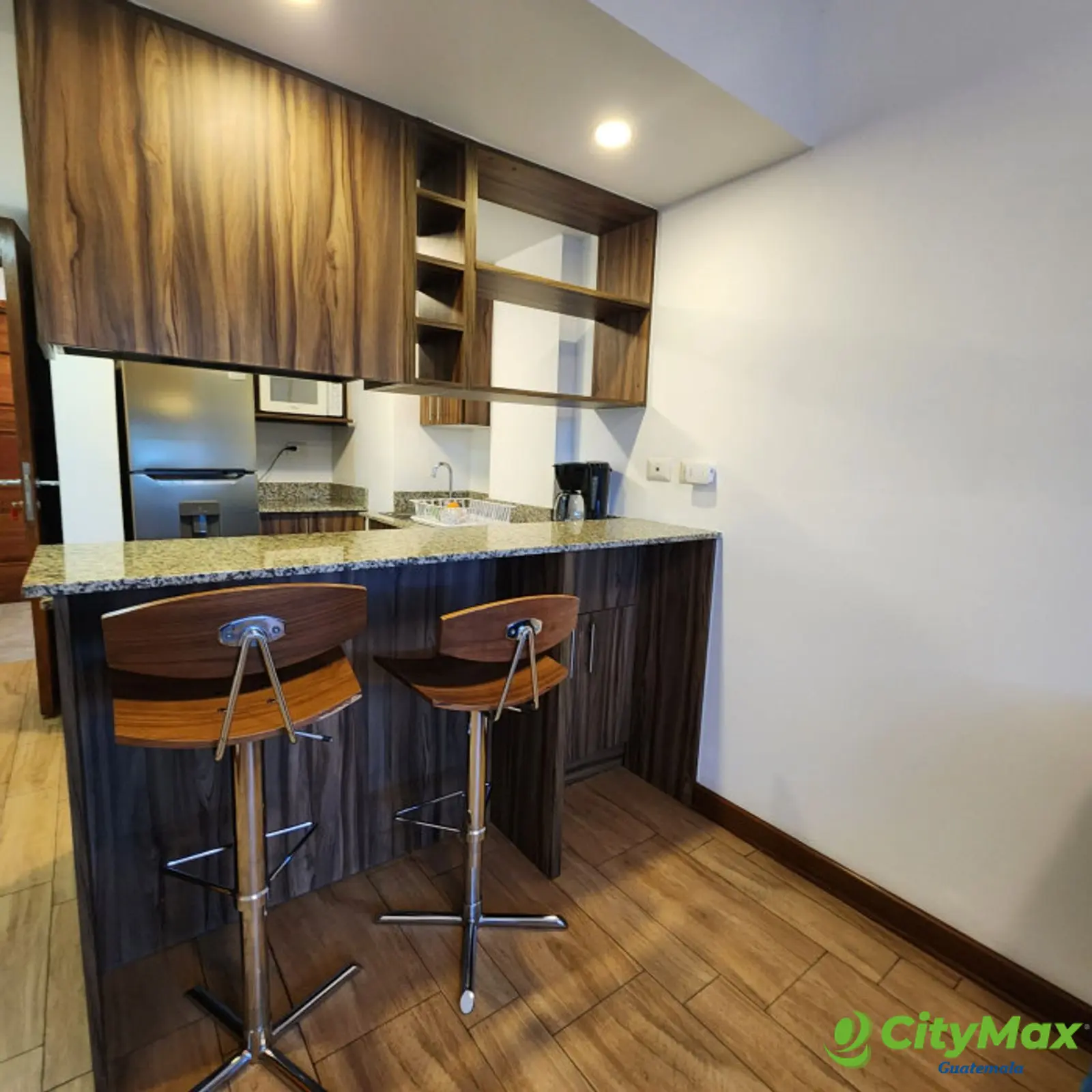 Apartamento Amueblado en renta en Zona 14 - foto 9