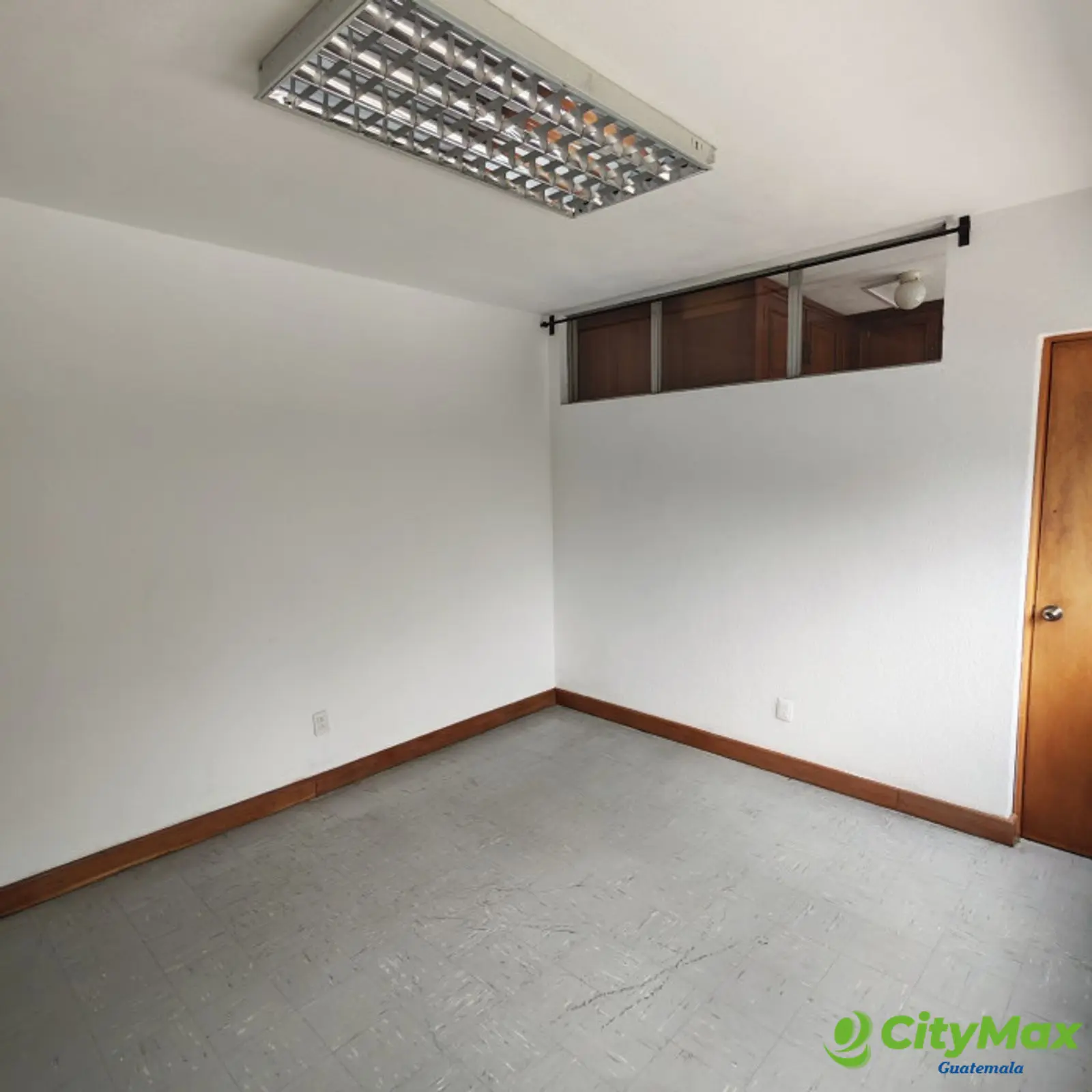 Casa ideal Oficinas en Renta zona 14 - foto 23