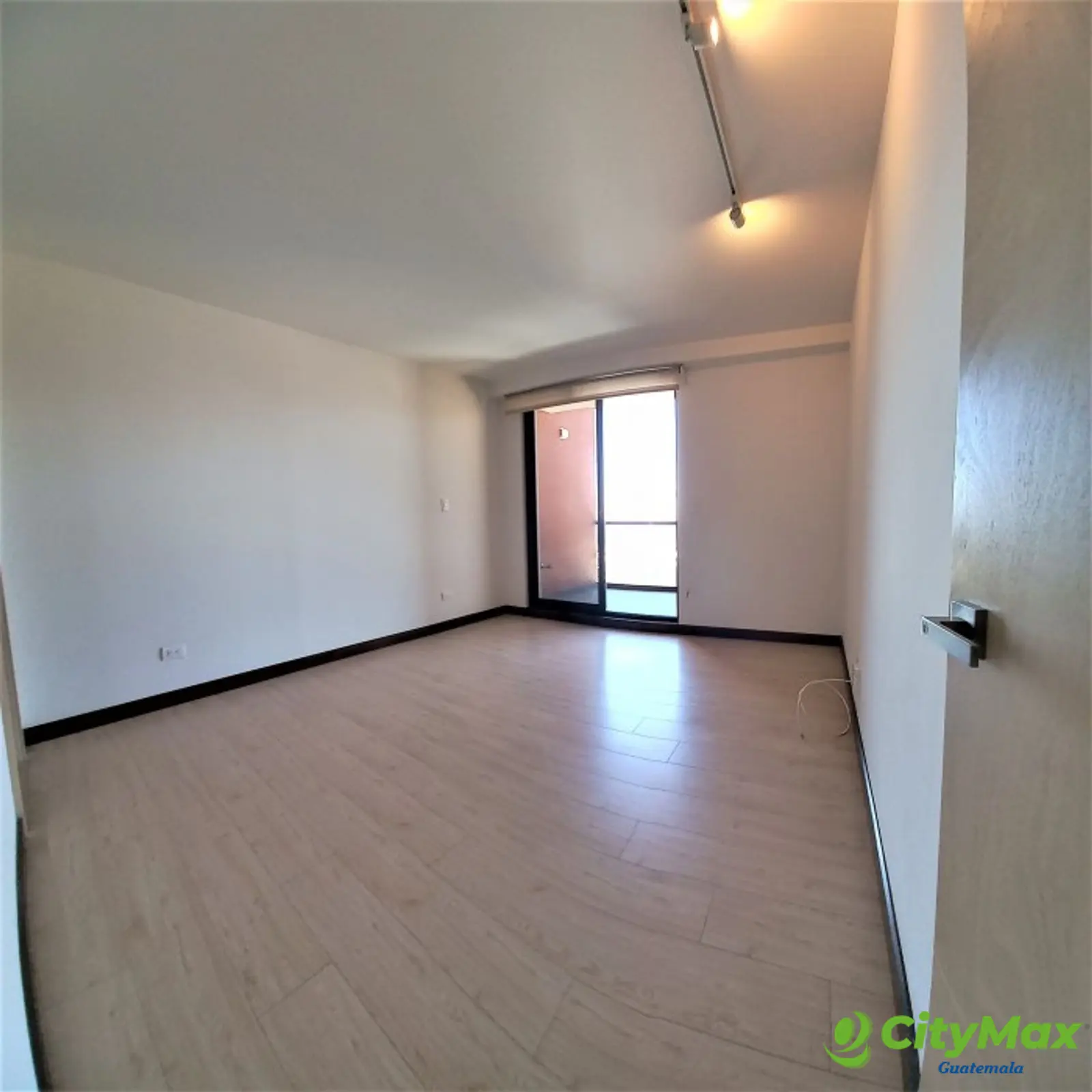 Apartamento Venta en Zona 10 - foto 14