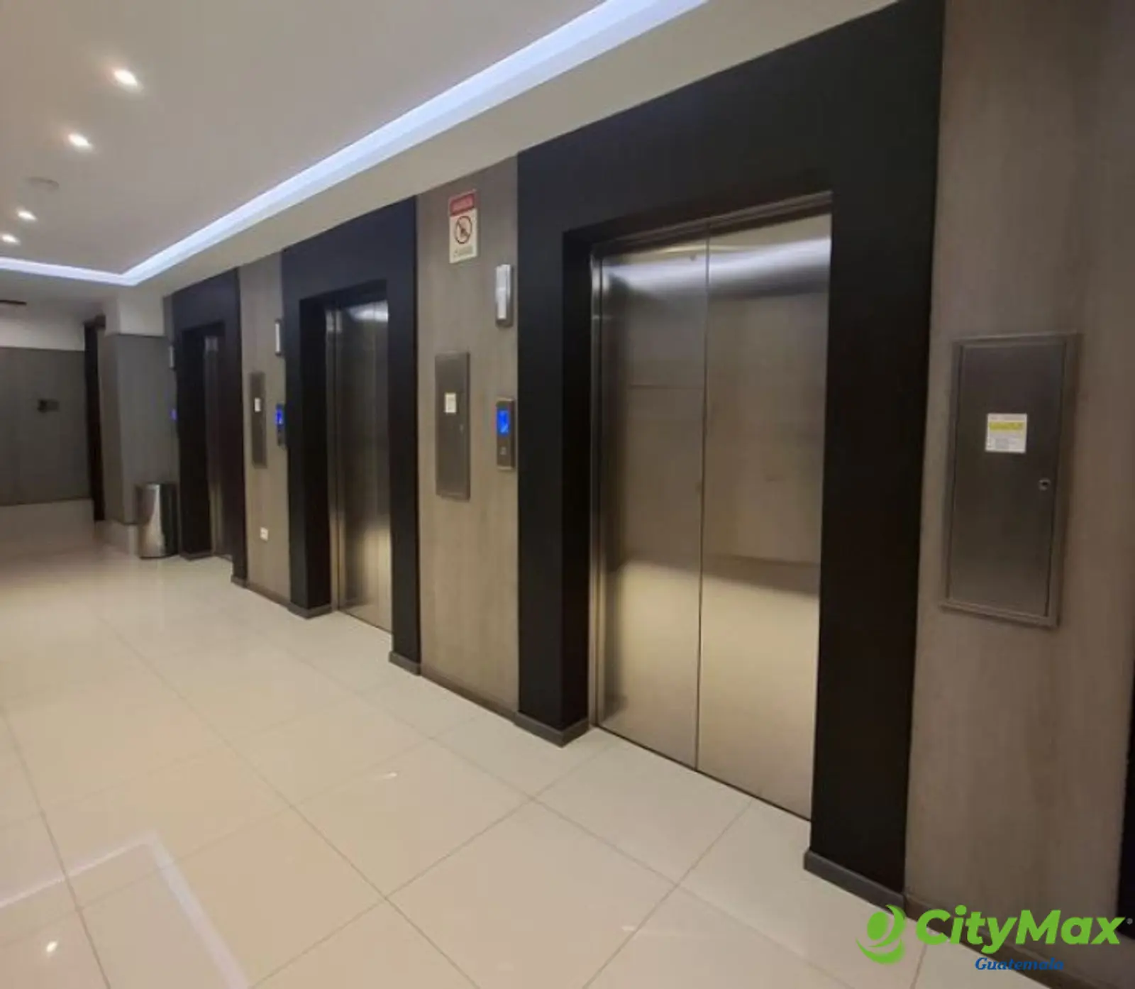 Oficina en Venta en Zona 14 - Burgó - foto 3
