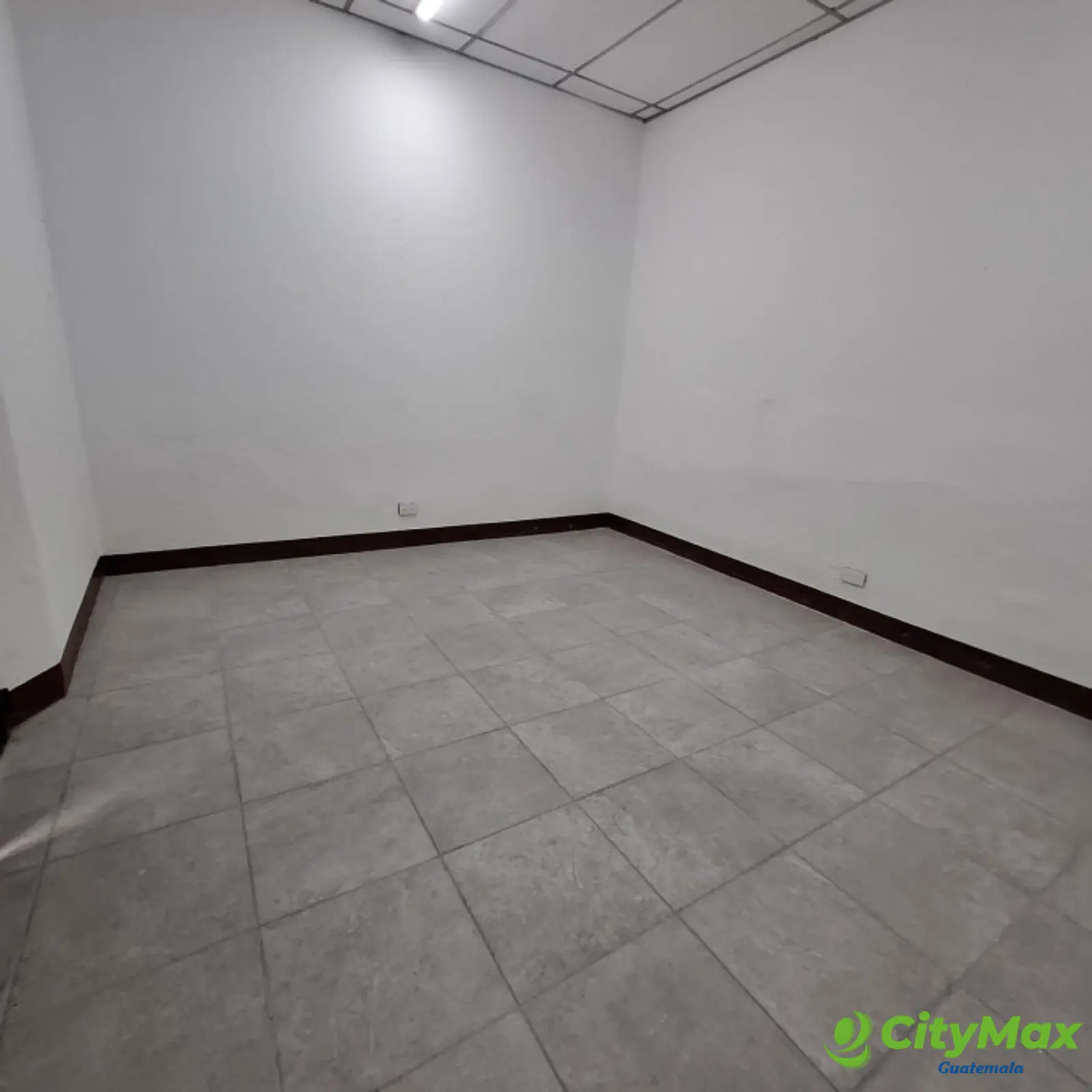 Casa de renta de uso comercial en zona 1 Guatemala - foto 13