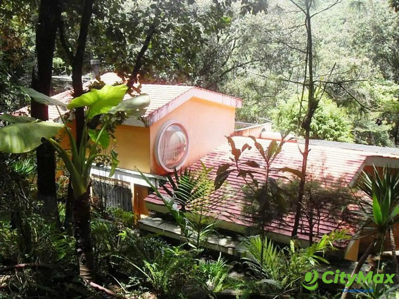 IMPRESIONANTE CASA EN VENTA EL ENCINAL GUATEMALA - foto 2