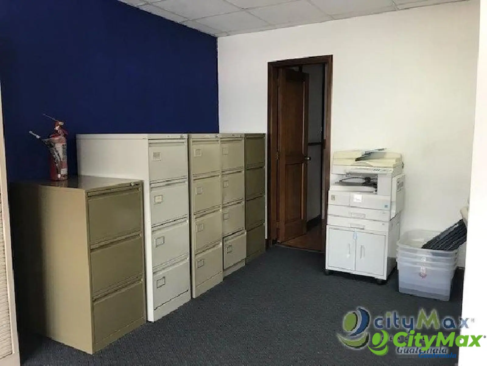 CityMax vende o renta oficina en zona 10 Guatemala - foto 10